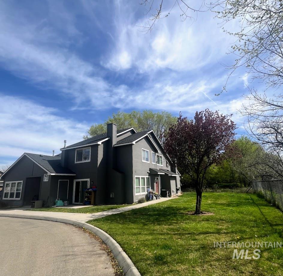 1426 E Sharons Loop, Nampa, Idaho 83686, 2 Bedrooms, 2 Bathrooms, Residential Income For Sale, Price $750,000, 98981298