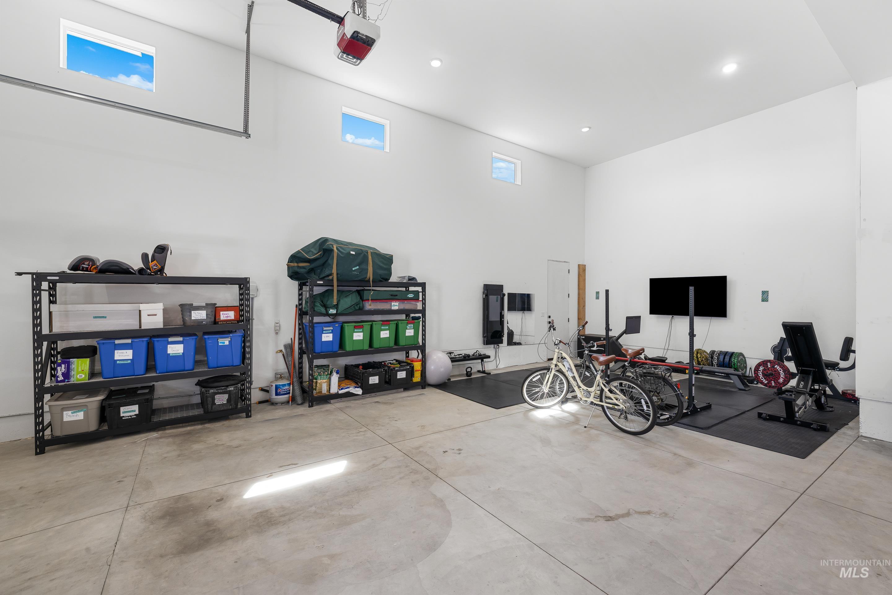 3483 S Grenze Way, Meridian, Idaho 83642, 4 Bedrooms, 2.5 Bathrooms, Residential For Sale, Price $840,000, 98981301