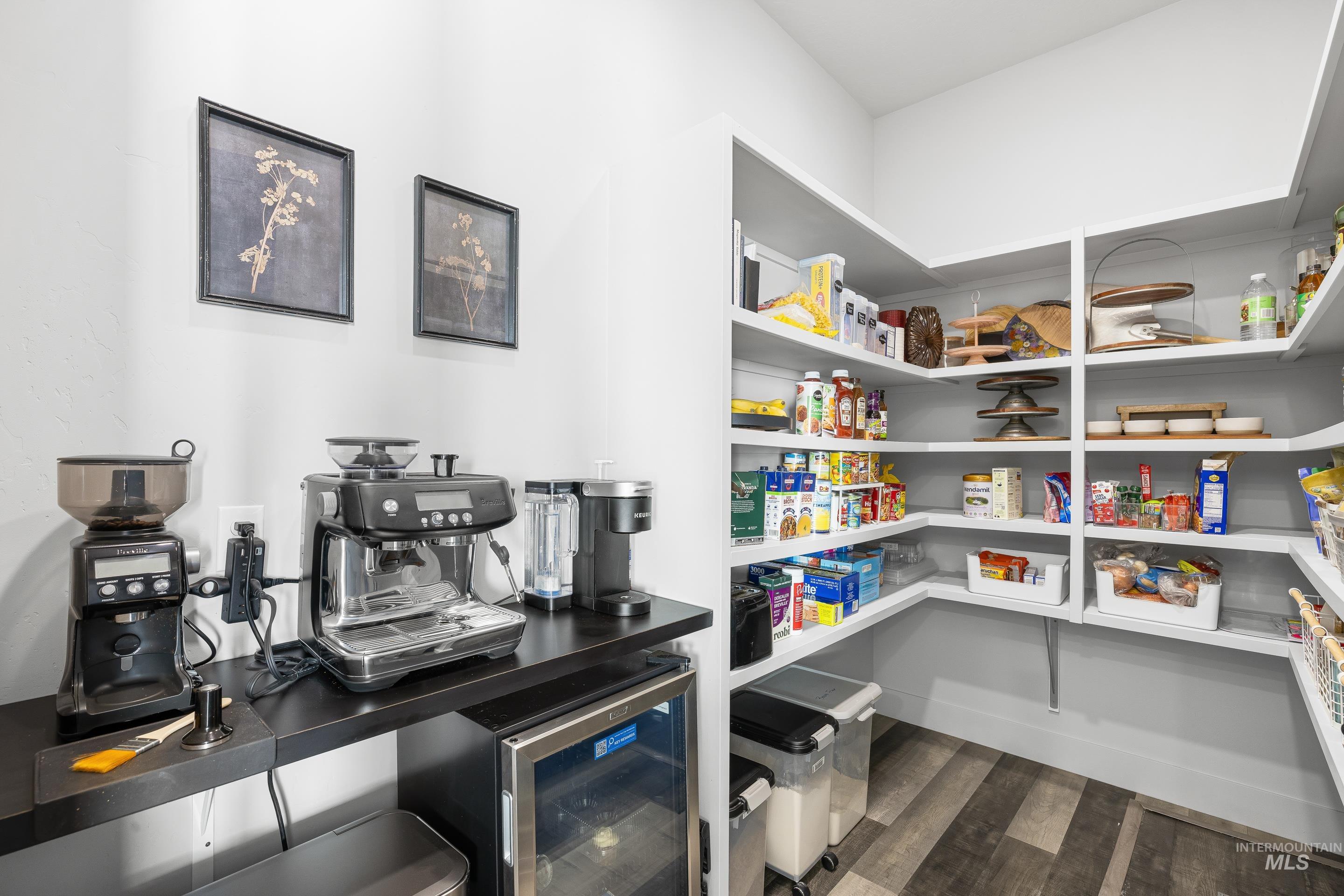 3483 S Grenze Way, Meridian, Idaho 83642, 4 Bedrooms, 2.5 Bathrooms, Residential For Sale, Price $840,000, 98981301