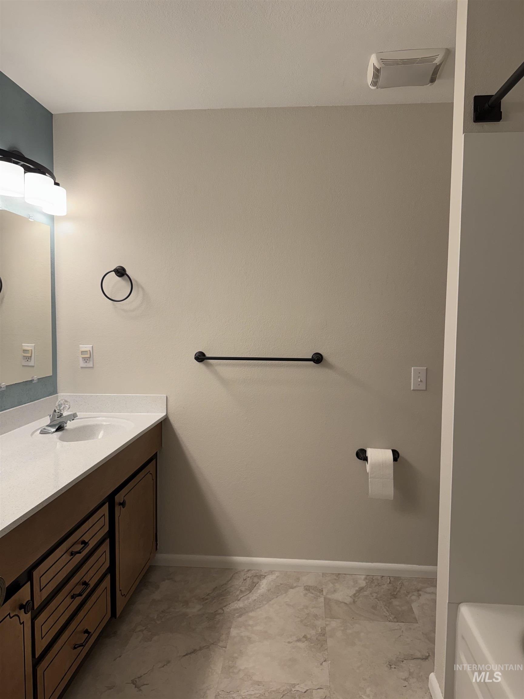 5210 N Decatur, Boise, Idaho 83704, 4 Bedrooms, 2.5 Bathrooms, Residential For Sale, Price $430,000, 98981303