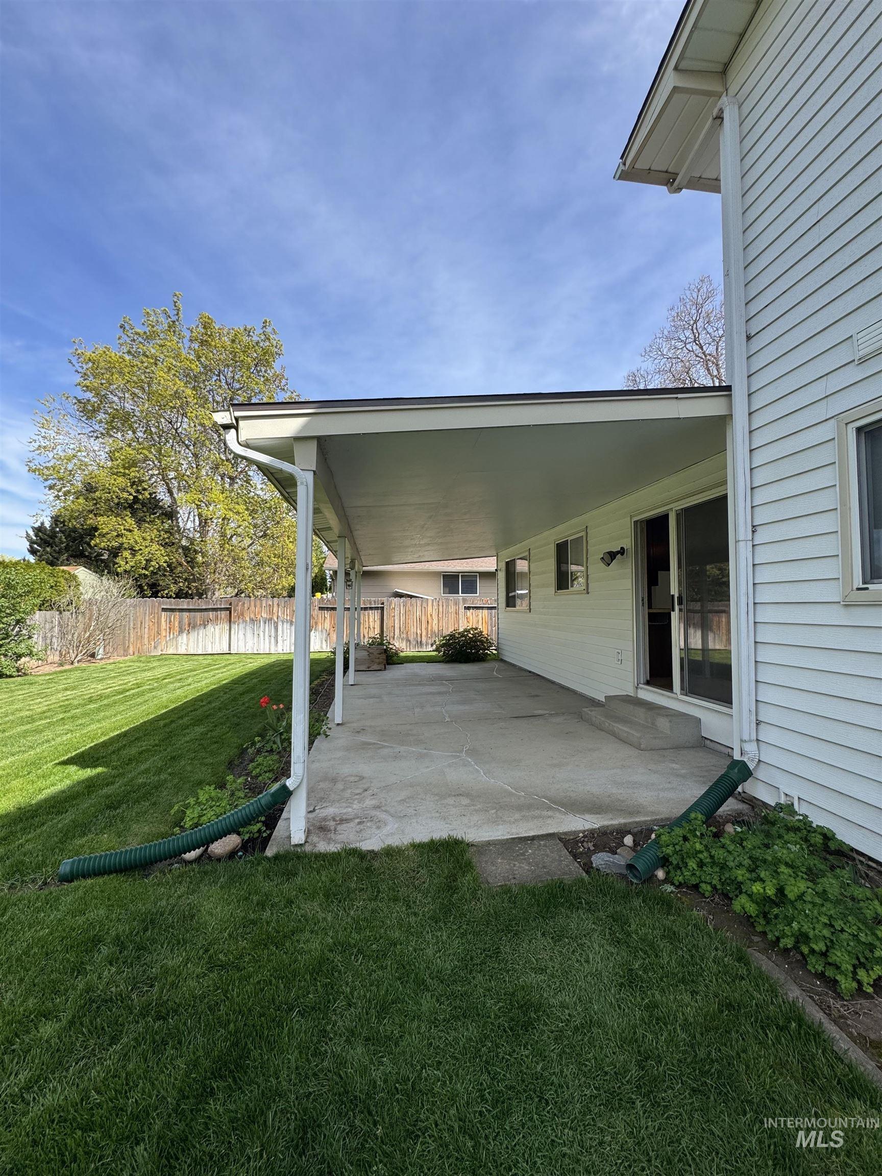 5210 N Decatur, Boise, Idaho 83704, 4 Bedrooms, 2.5 Bathrooms, Residential For Sale, Price $430,000, 98981303