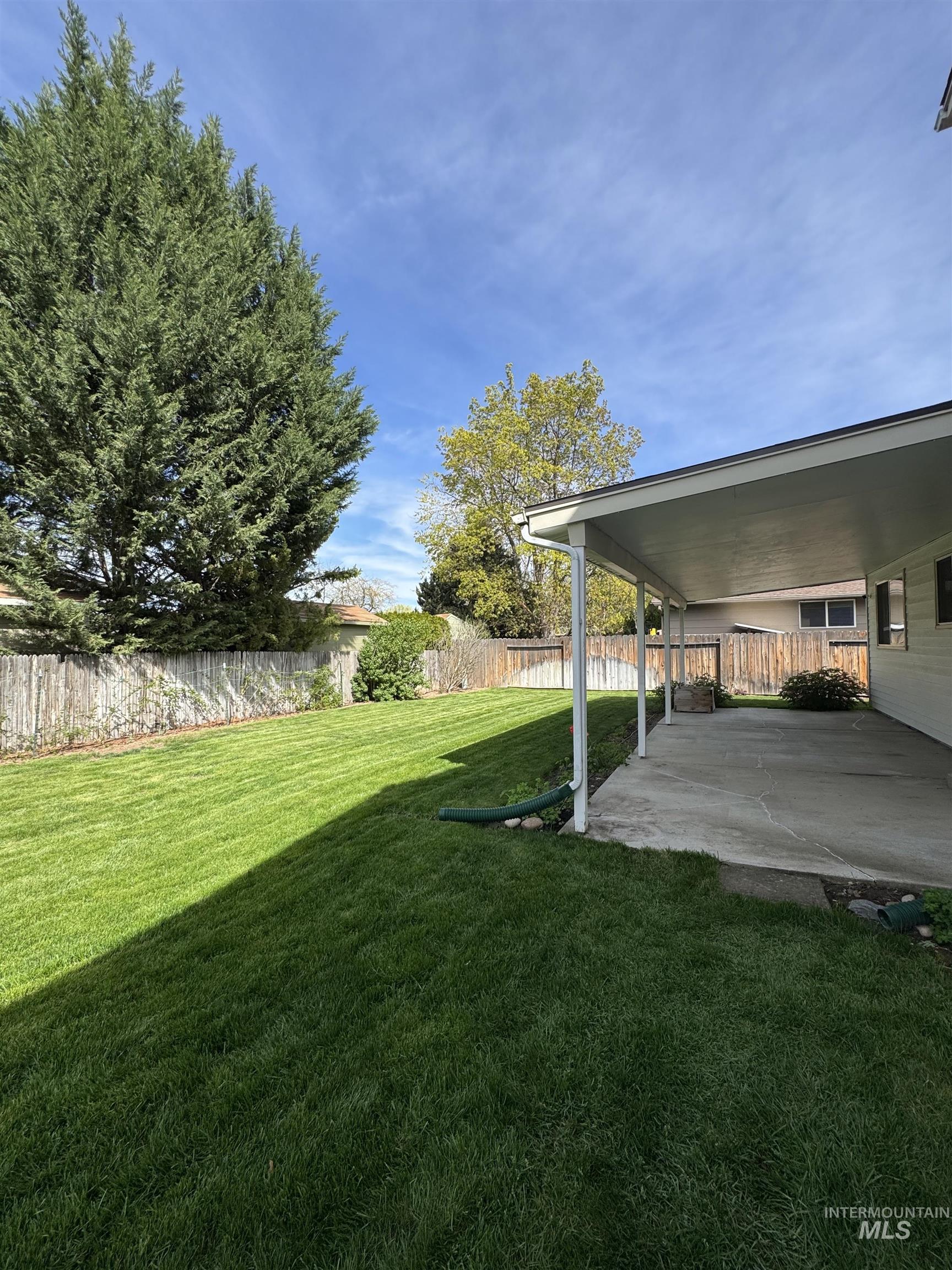 5210 N Decatur, Boise, Idaho 83704, 4 Bedrooms, 2.5 Bathrooms, Residential For Sale, Price $430,000, 98981303
