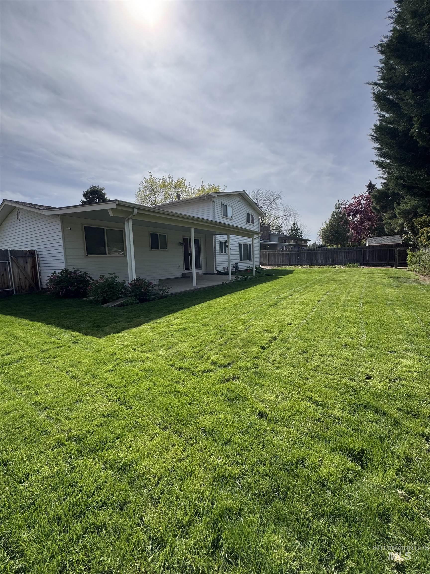 5210 N Decatur, Boise, Idaho 83704, 4 Bedrooms, 2.5 Bathrooms, Residential For Sale, Price $430,000, 98981303