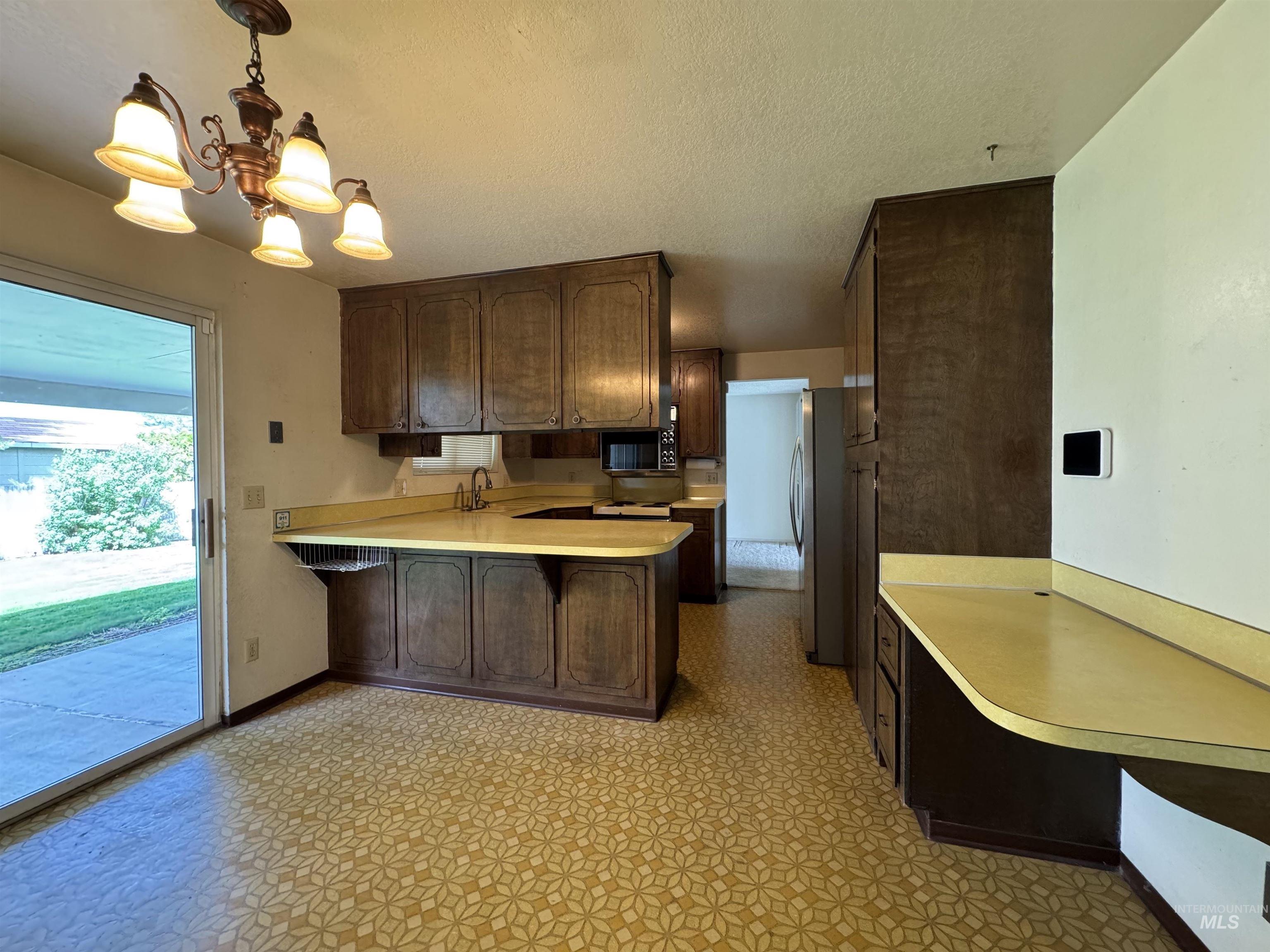 5210 N Decatur, Boise, Idaho 83704, 4 Bedrooms, 2.5 Bathrooms, Residential For Sale, Price $430,000, 98981303