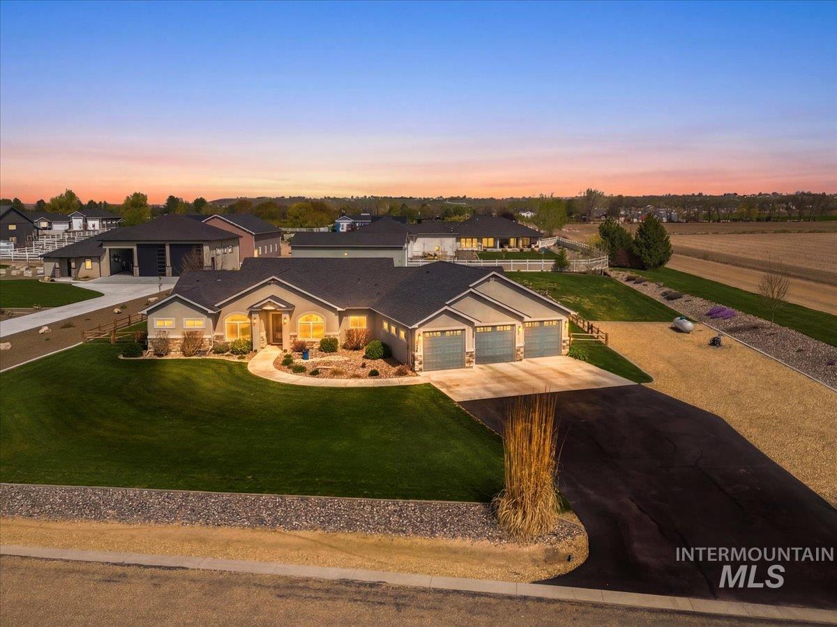 28024 Rivers Edge St, Wilder, Idaho 83676, 3 Bedrooms, 2.5 Bathrooms, Residential For Sale, Price $825,000, 98981306