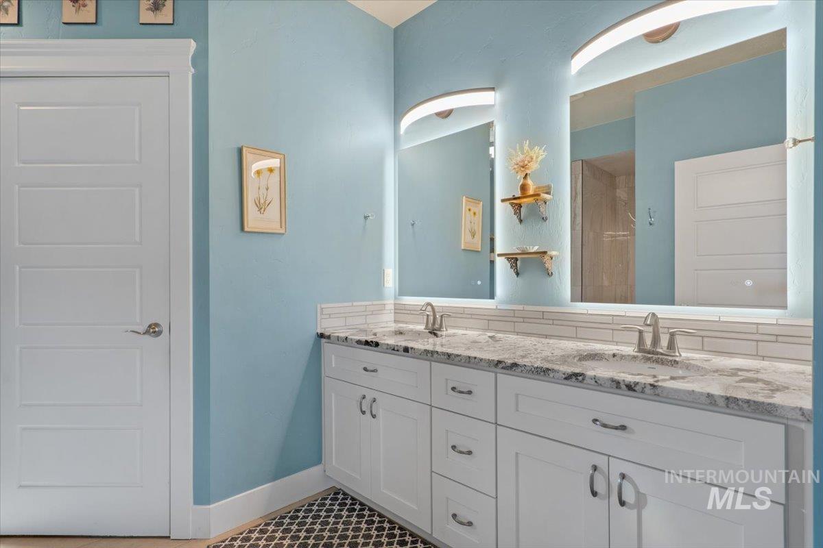 28024 Rivers Edge St, Wilder, Idaho 83676, 3 Bedrooms, 2.5 Bathrooms, Residential For Sale, Price $825,000, 98981306