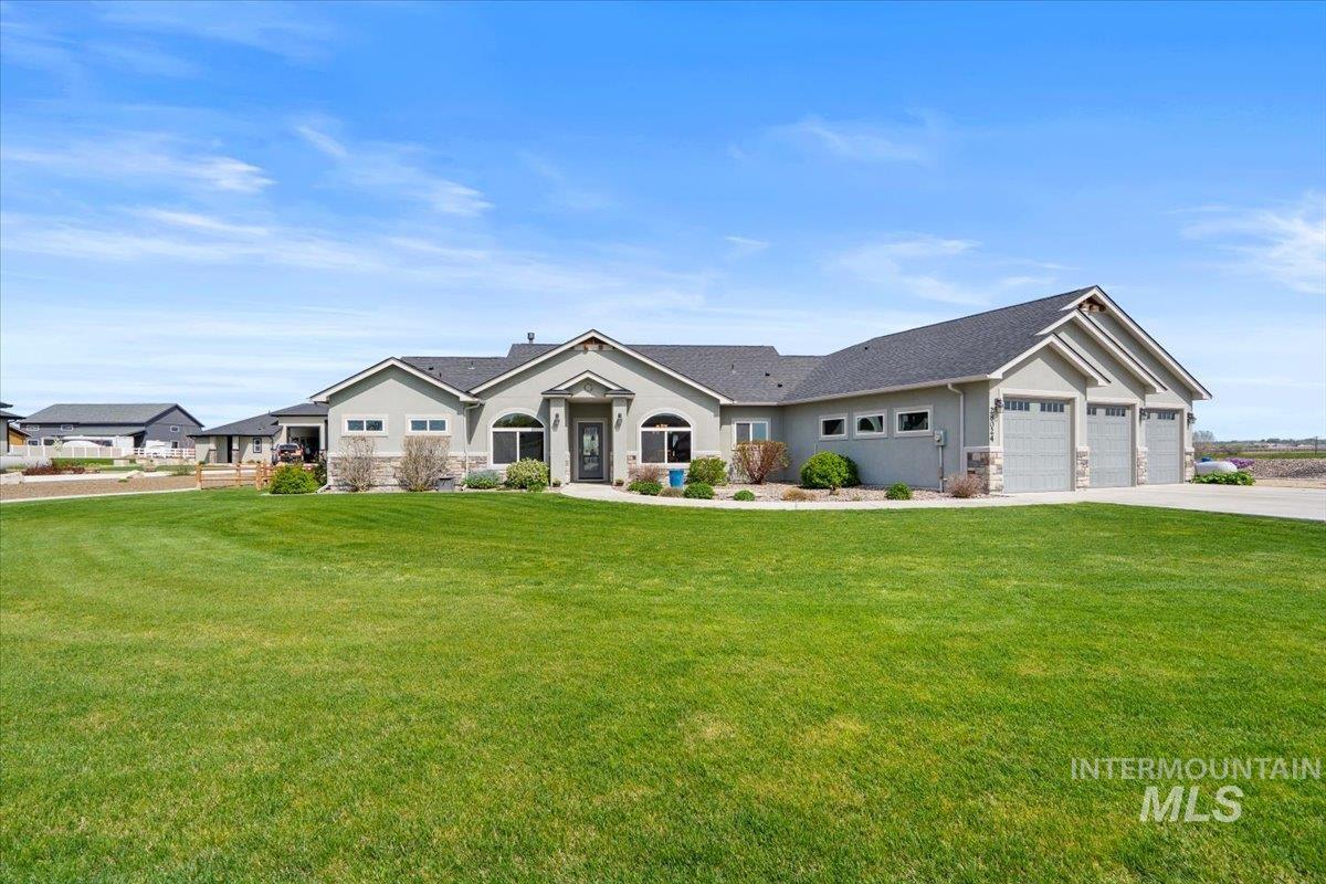 28024 Rivers Edge St, Wilder, Idaho 83676, 3 Bedrooms, 2.5 Bathrooms, Residential For Sale, Price $825,000, 98981306