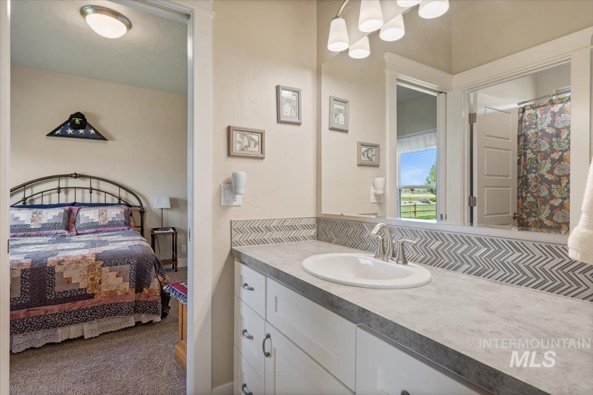 28024 Rivers Edge St, Wilder, Idaho 83676, 3 Bedrooms, 2.5 Bathrooms, Residential For Sale, Price $825,000, 98981306