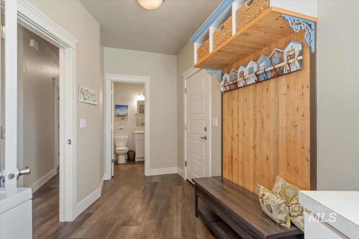 28024 Rivers Edge St, Wilder, Idaho 83676, 3 Bedrooms, 2.5 Bathrooms, Residential For Sale, Price $825,000, 98981306