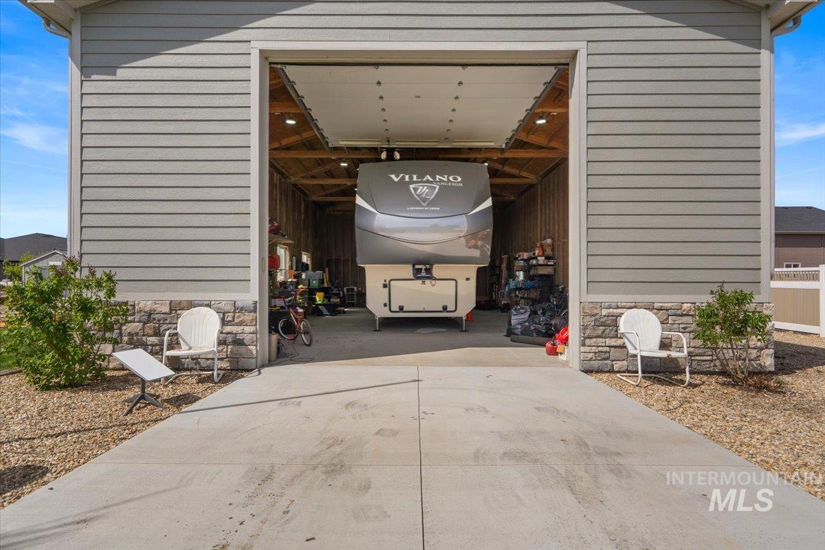 28024 Rivers Edge St, Wilder, Idaho 83676, 3 Bedrooms, 2.5 Bathrooms, Residential For Sale, Price $825,000, 98981306