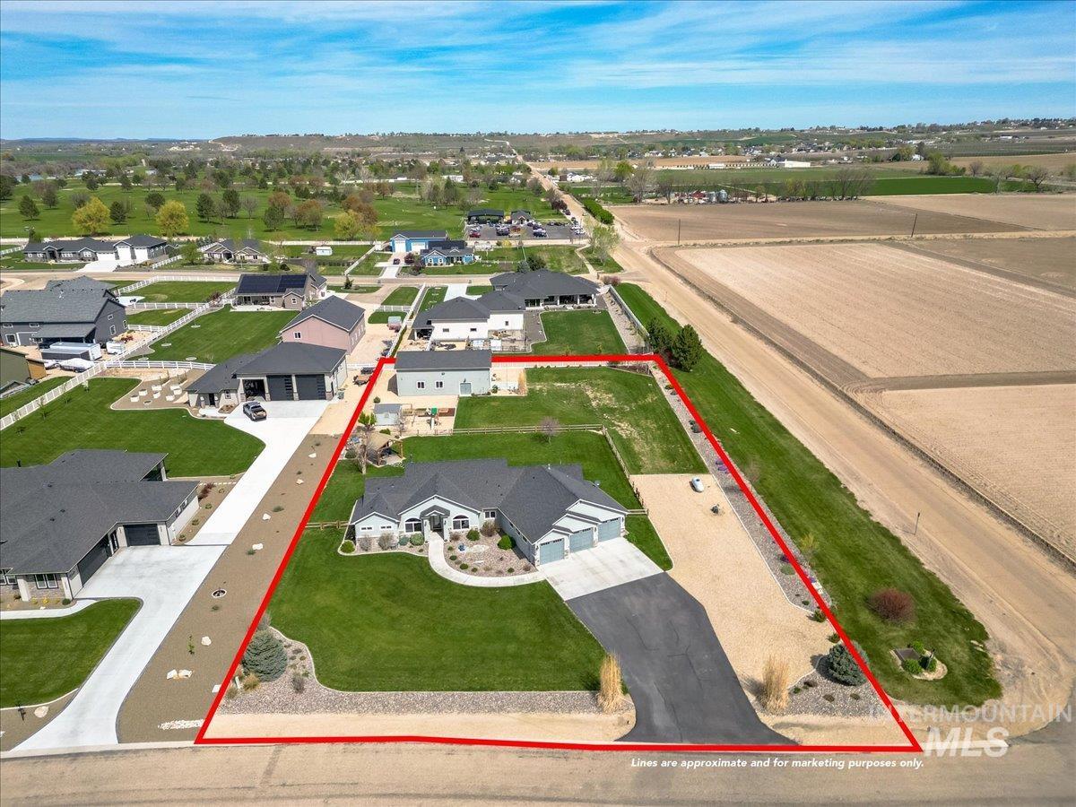 28024 Rivers Edge St, Wilder, Idaho 83676, 3 Bedrooms, 2.5 Bathrooms, Residential For Sale, Price $825,000, 98981306