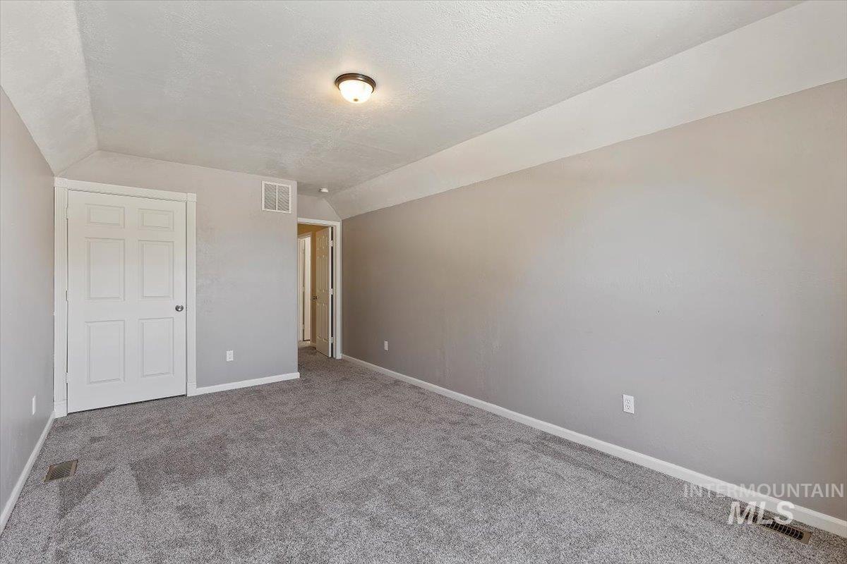 2824 Bristol Ave., Caldwell, Idaho 83605, 5 Bedrooms, 2.5 Bathrooms, Residential For Sale, Price $424,900, 98981308