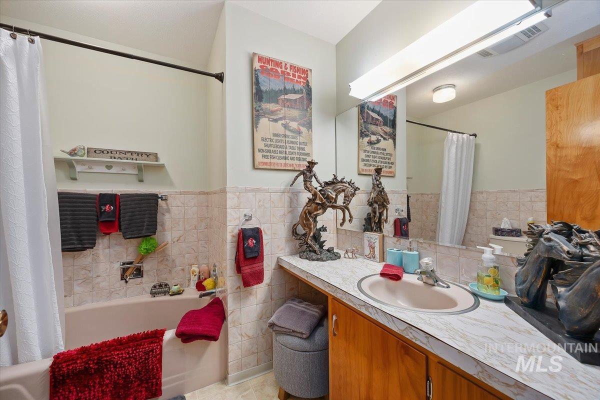 1301 A Street, Rupert, Idaho 83350, 4 Bedrooms, 2 Bathrooms, Residential For Sale, Price $540,000, 98981309