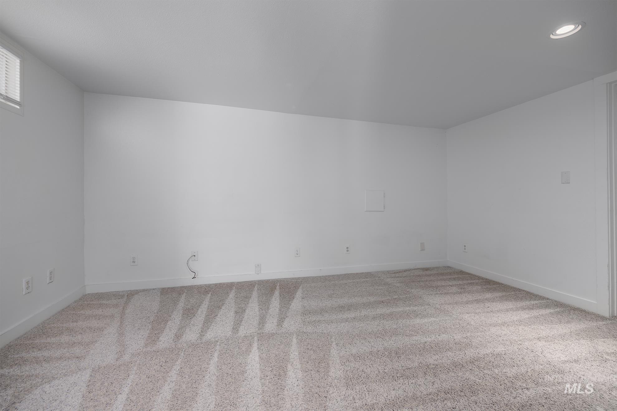 1016 W 5th, Weiser, Idaho 83672, 4 Bedrooms, 2 Bathrooms, Residential For Sale, Price $325,000, 98981310