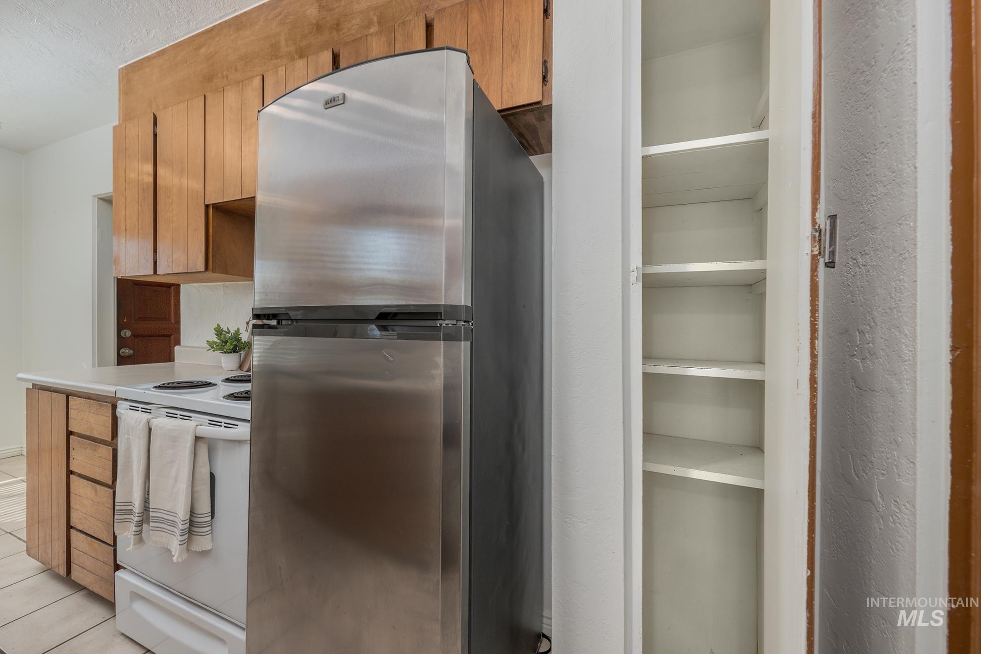 1016 W 5th, Weiser, Idaho 83672, 4 Bedrooms, 2 Bathrooms, Residential For Sale, Price $325,000, 98981310