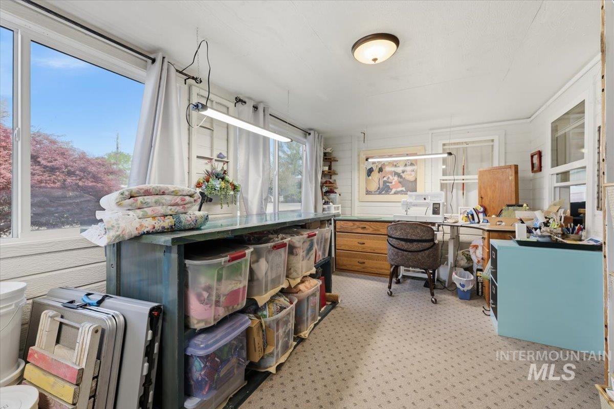 21454 Binford Dr, Greenleaf, Idaho 83626, 2 Bedrooms, 2 Bathrooms, Residential For Sale, Price $395,000, 98981311