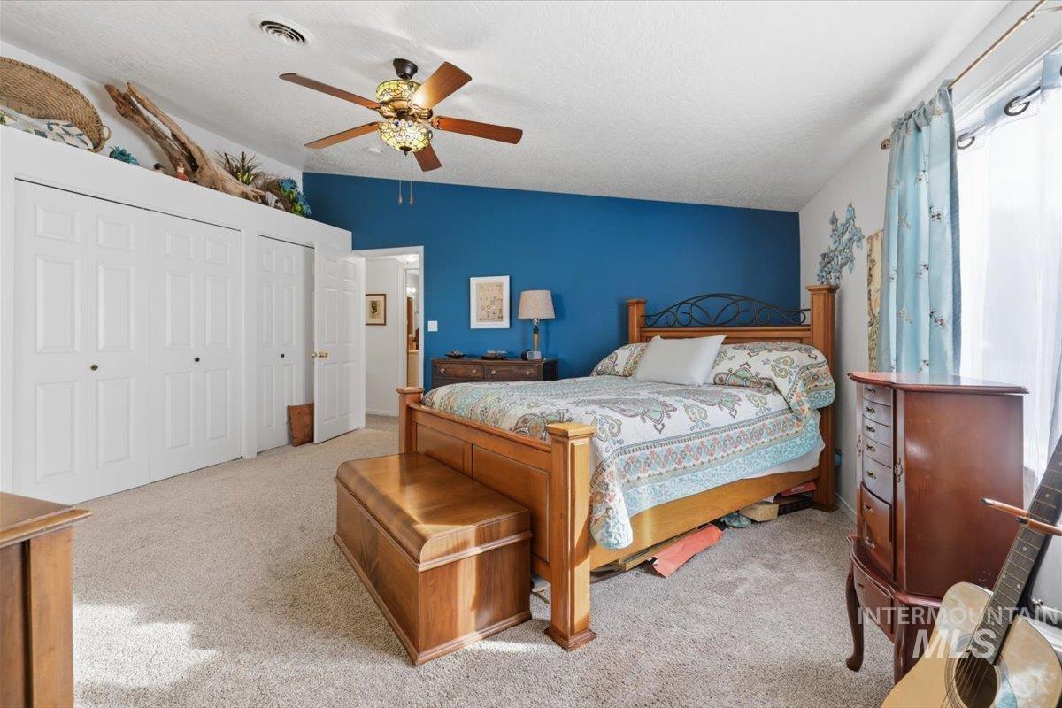 21454 Binford Dr, Greenleaf, Idaho 83626, 2 Bedrooms, 2 Bathrooms, Residential For Sale, Price $395,000, 98981311