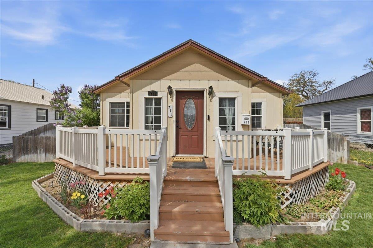 711 7Th Ave, Nampa, Idaho 83651, 4 Bedrooms, 3 Bathrooms, Residential For Sale, Price $420,000, 98981313