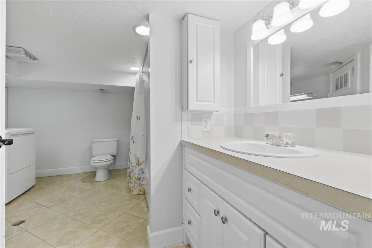 711 7Th Ave, Nampa, Idaho 83651, 4 Bedrooms, 3 Bathrooms, Residential For Sale, Price $420,000, 98981313