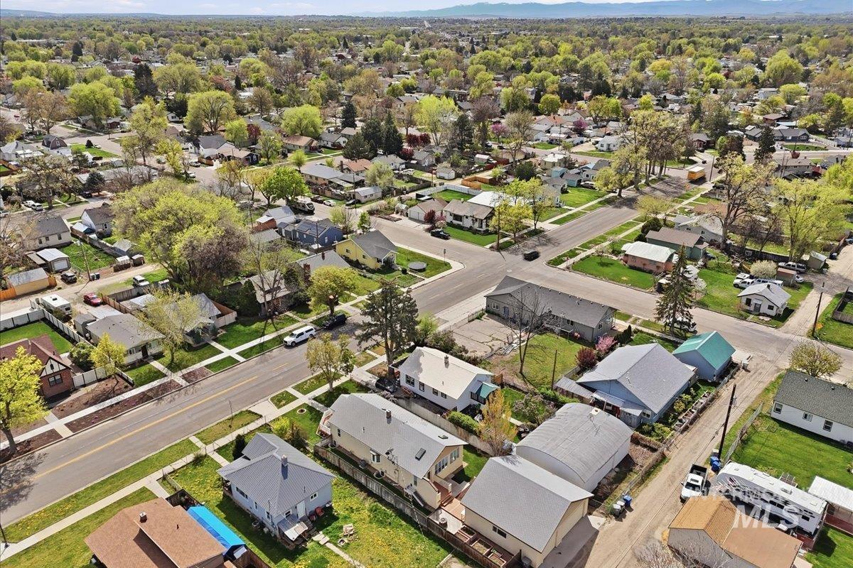 711 7Th Ave, Nampa, Idaho 83651, 4 Bedrooms, 3 Bathrooms, Residential For Sale, Price $420,000, 98981313