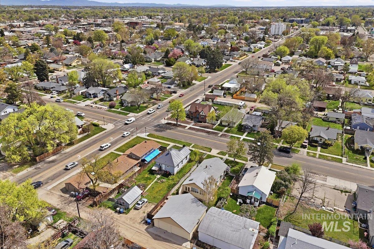 711 7Th Ave, Nampa, Idaho 83651, 4 Bedrooms, 3 Bathrooms, Residential For Sale, Price $420,000, 98981313