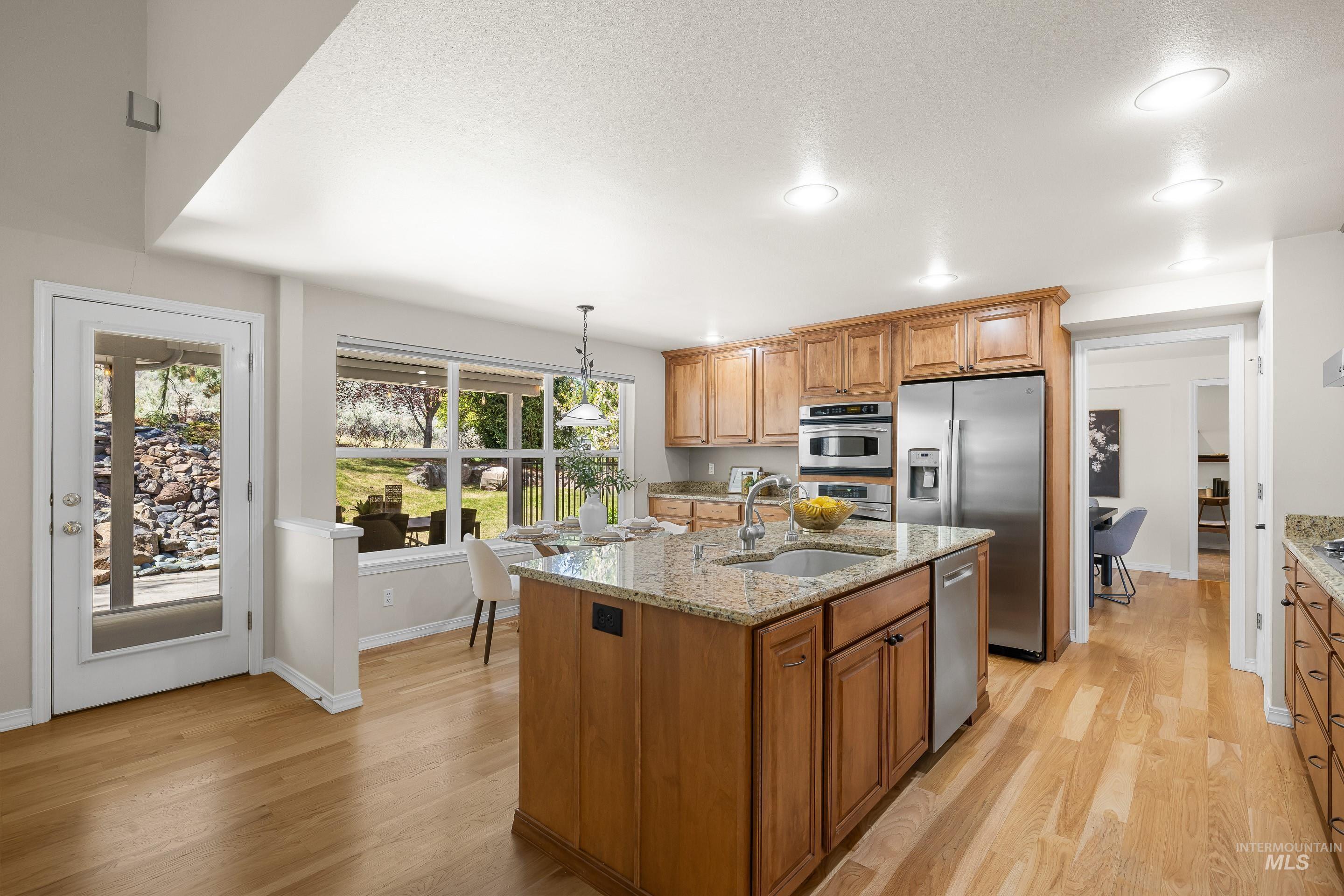 5663 E Gateway Dr, Boise, Idaho 83716, 5 Bedrooms, 3 Bathrooms, Residential For Sale, Price $1,049,000, 98981314