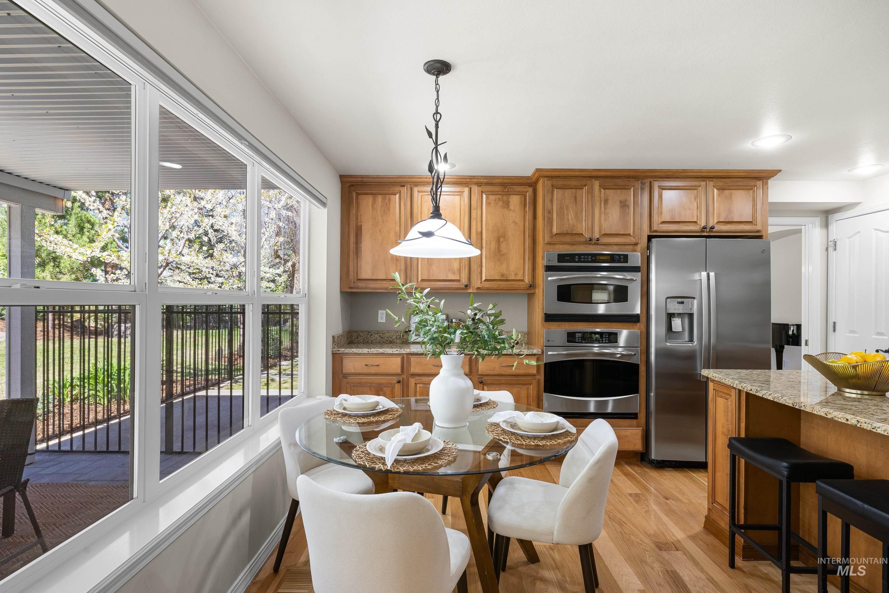 5663 E Gateway Dr, Boise, Idaho 83716, 5 Bedrooms, 3 Bathrooms, Residential For Sale, Price $1,049,000, 98981314