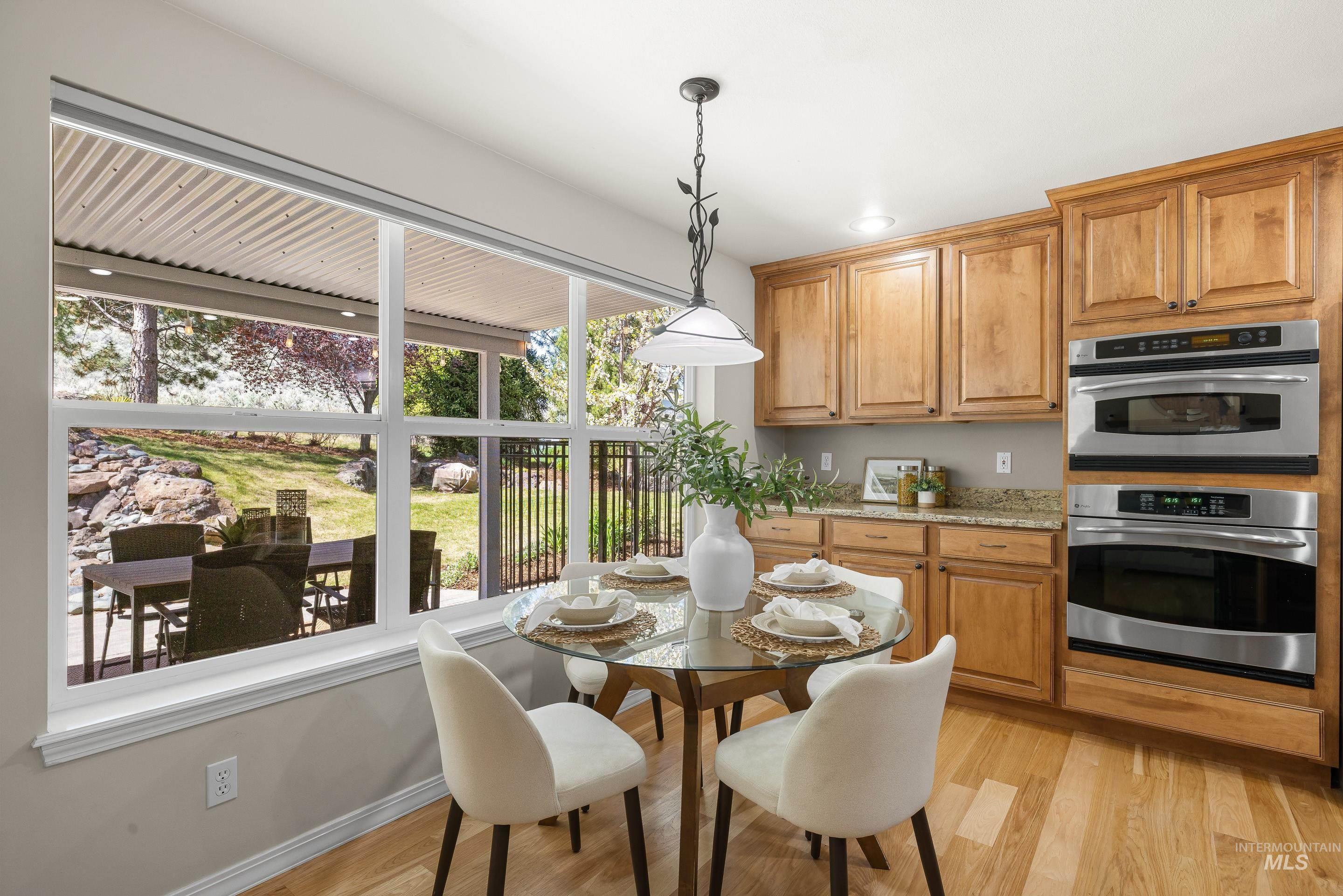 5663 E Gateway Dr, Boise, Idaho 83716, 5 Bedrooms, 3 Bathrooms, Residential For Sale, Price $1,049,000, 98981314