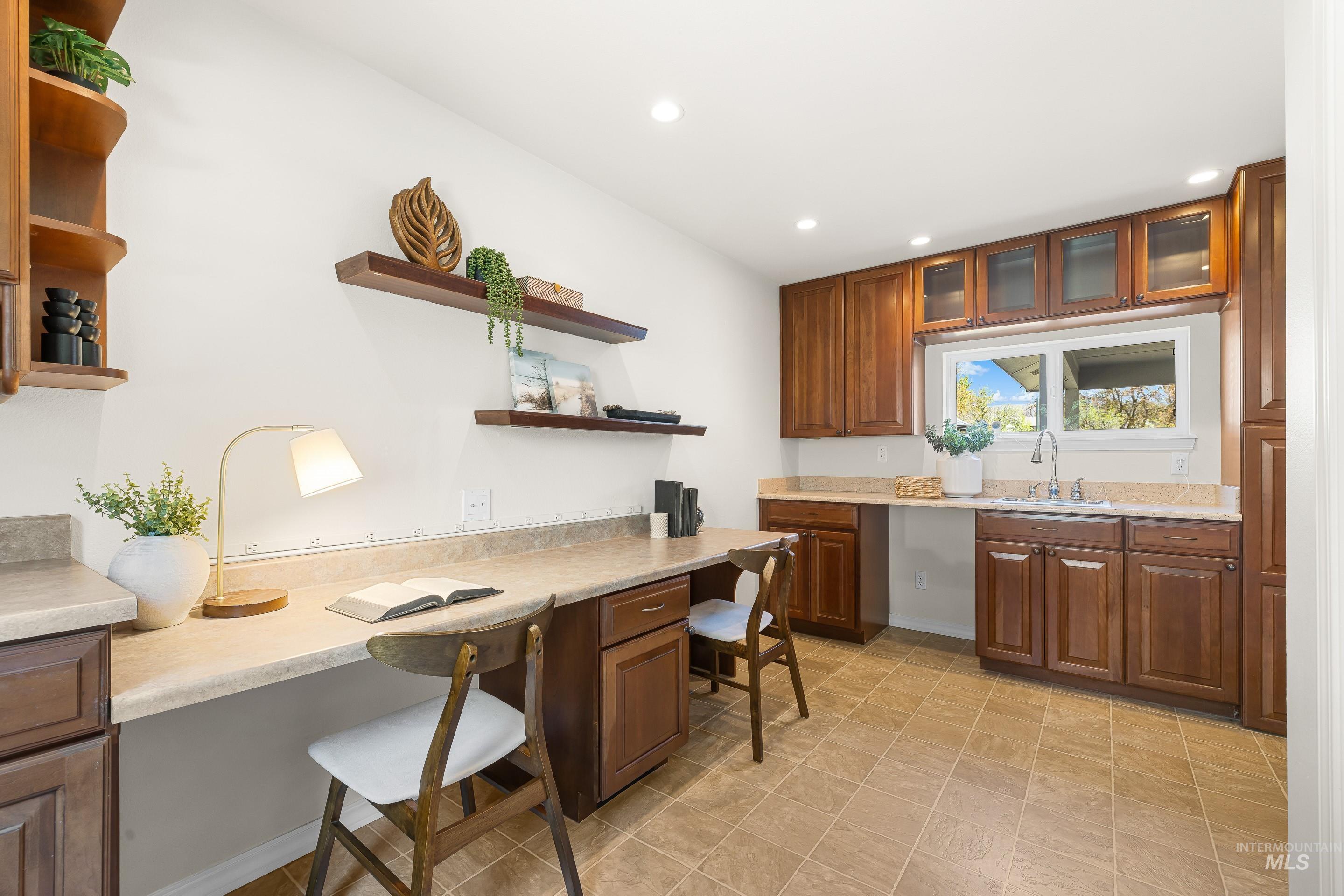 5663 E Gateway Dr, Boise, Idaho 83716, 5 Bedrooms, 3 Bathrooms, Residential For Sale, Price $1,049,000, 98981314