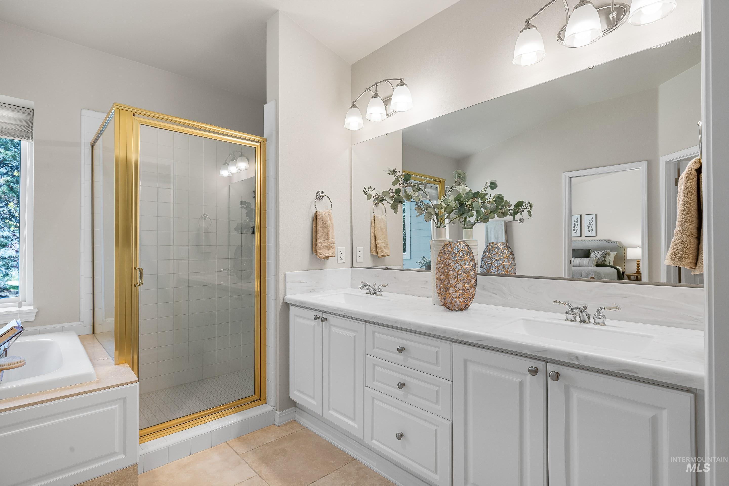 5663 E Gateway Dr, Boise, Idaho 83716, 5 Bedrooms, 3 Bathrooms, Residential For Sale, Price $1,049,000, 98981314