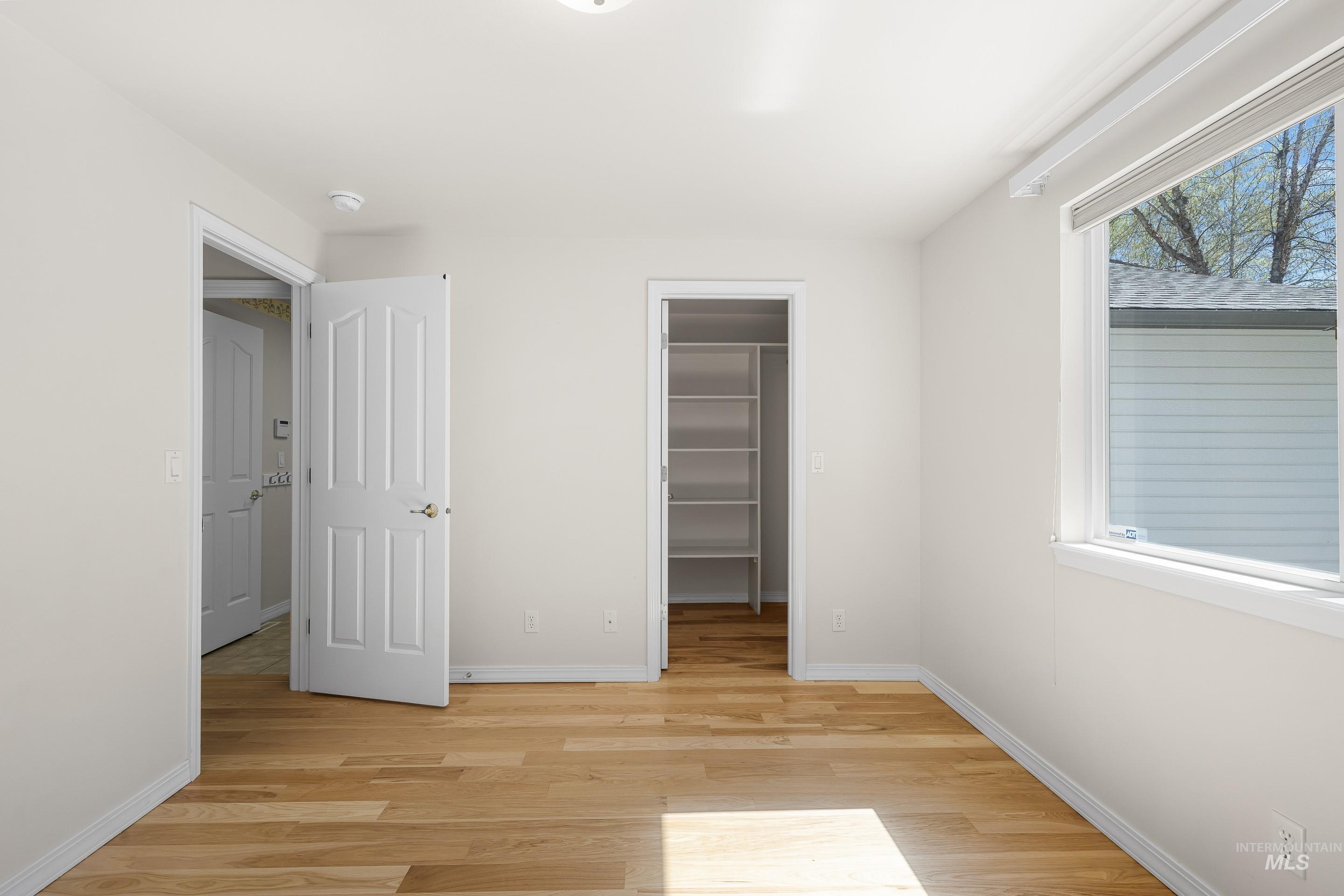 5663 E Gateway Dr, Boise, Idaho 83716, 5 Bedrooms, 3 Bathrooms, Residential For Sale, Price $1,049,000, 98981314