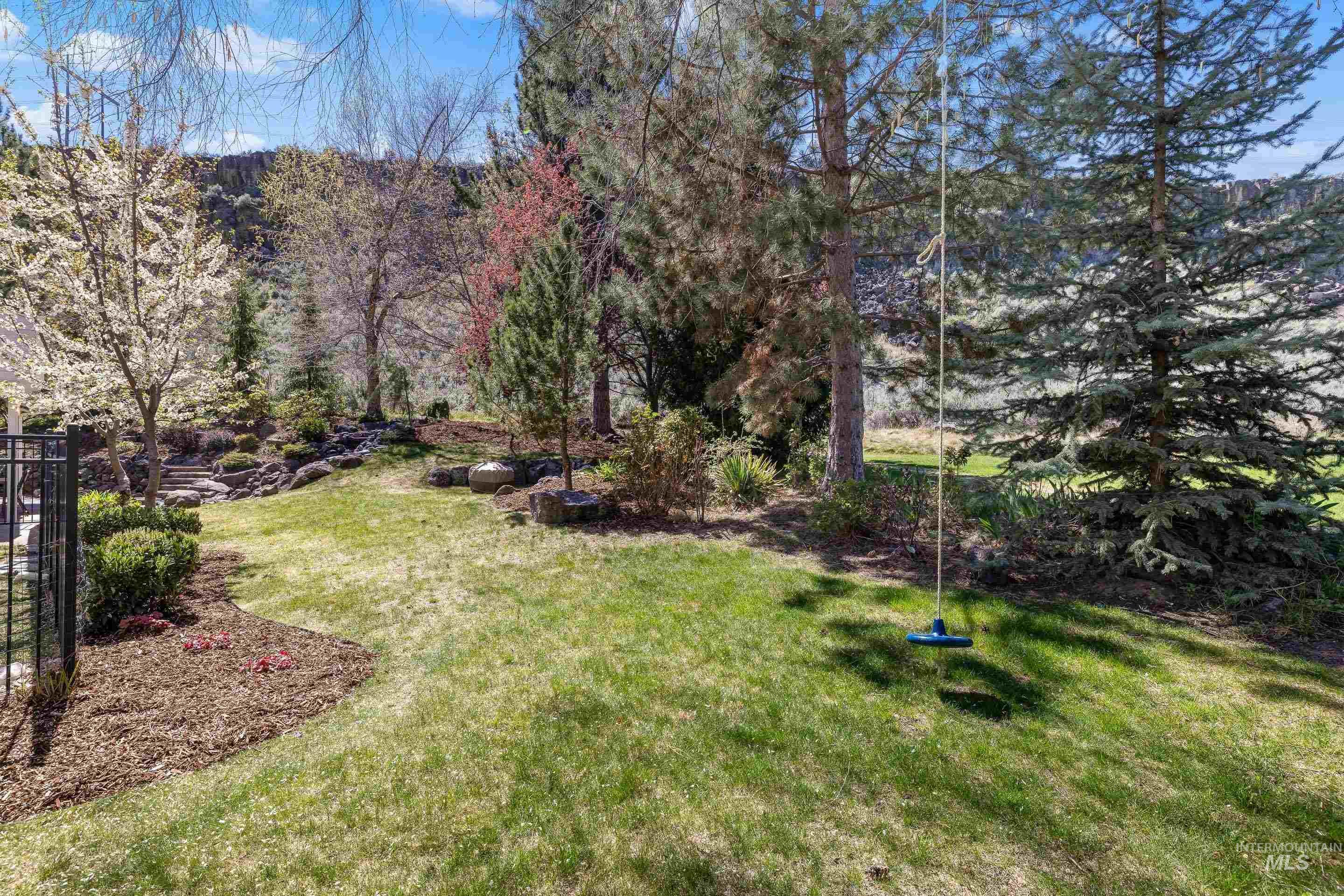 5663 E Gateway Dr, Boise, Idaho 83716, 5 Bedrooms, 3 Bathrooms, Residential For Sale, Price $1,049,000, 98981314