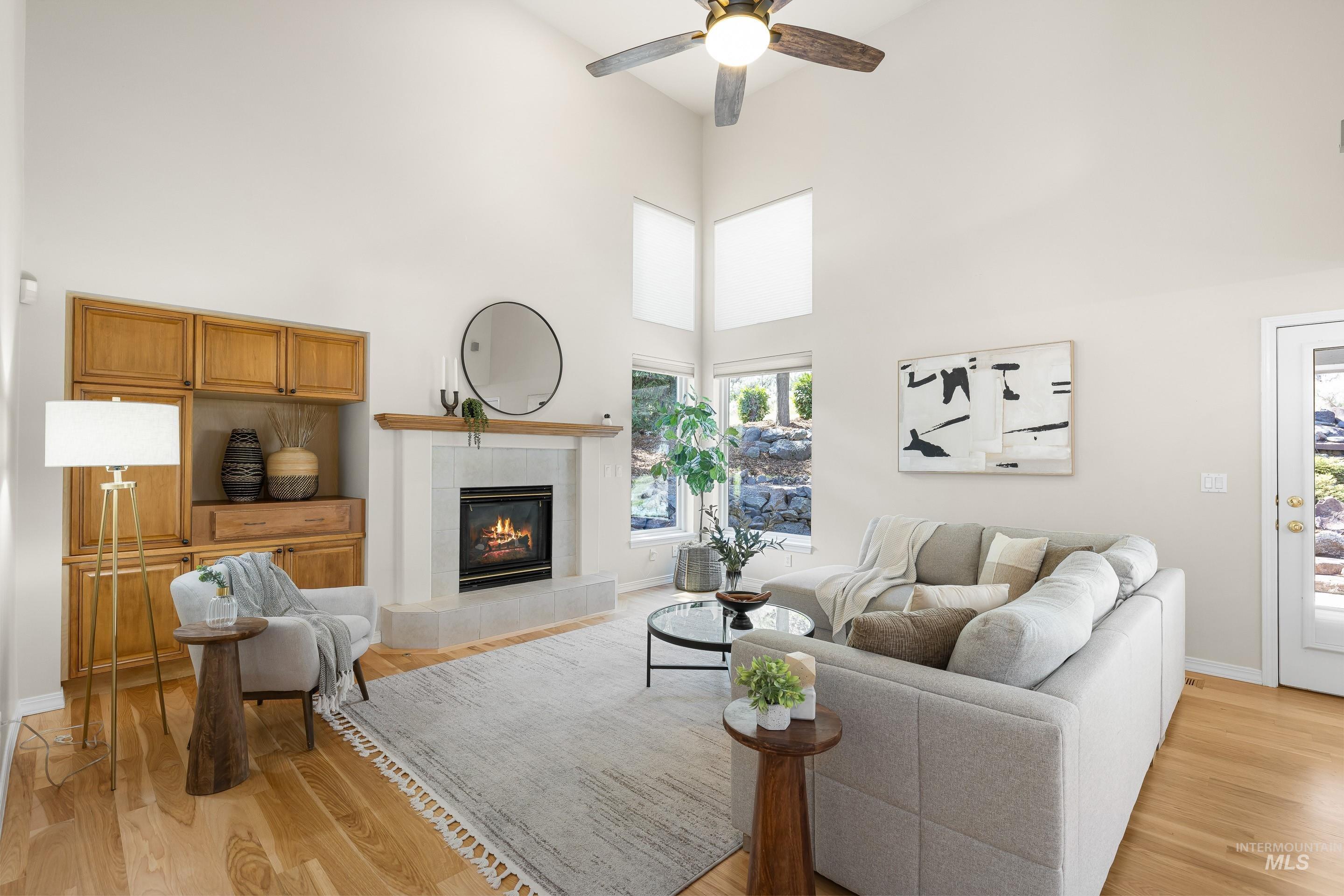 5663 E Gateway Dr, Boise, Idaho 83716, 5 Bedrooms, 3 Bathrooms, Residential For Sale, Price $1,049,000, 98981314