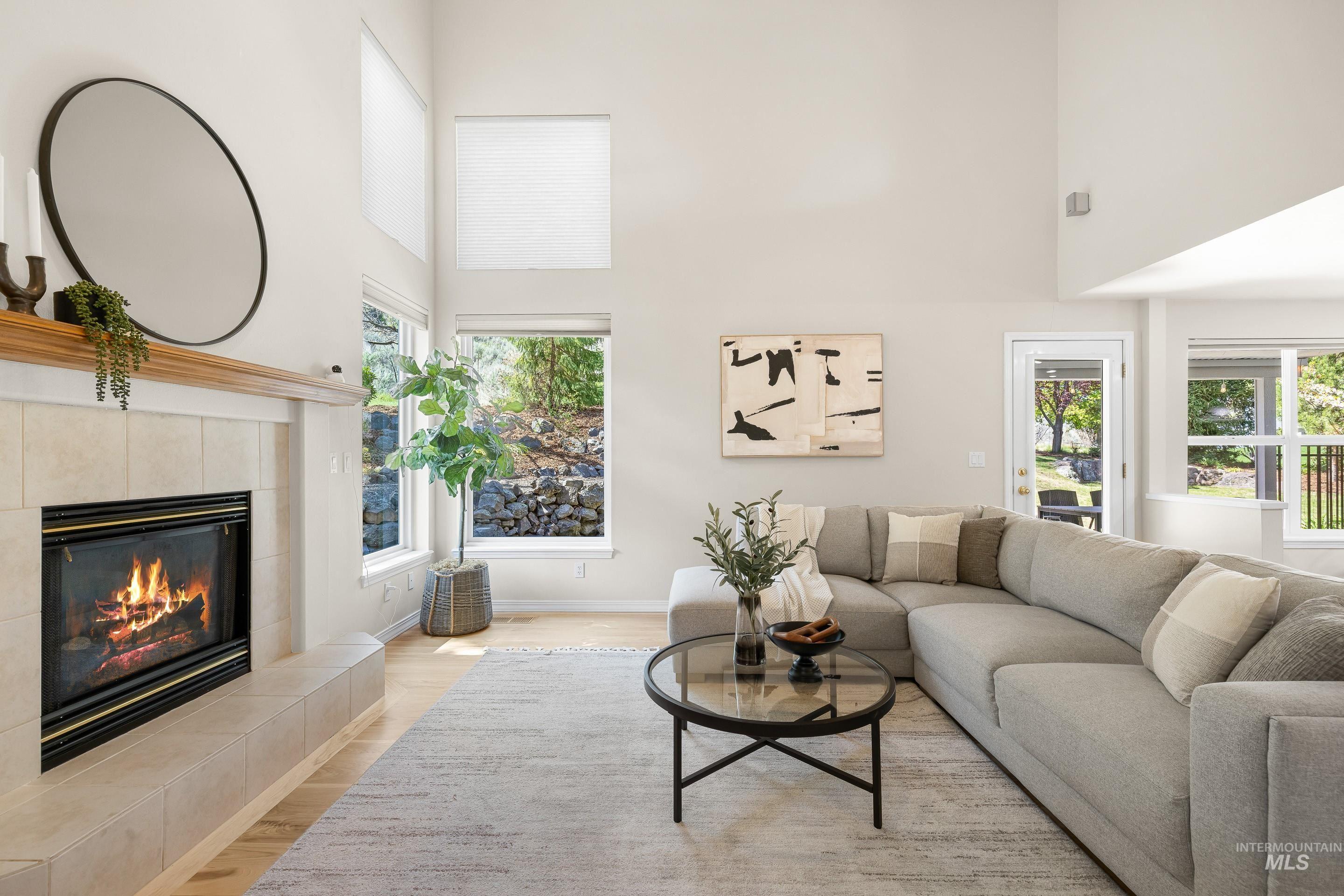 5663 E Gateway Dr, Boise, Idaho 83716, 5 Bedrooms, 3 Bathrooms, Residential For Sale, Price $1,049,000, 98981314