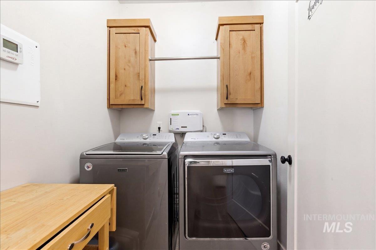 9719 W Sunflower Ln, Boise, Idaho 83704, 3 Bedrooms, 2 Bathrooms, Residential For Sale, Price $549,000, 98981318