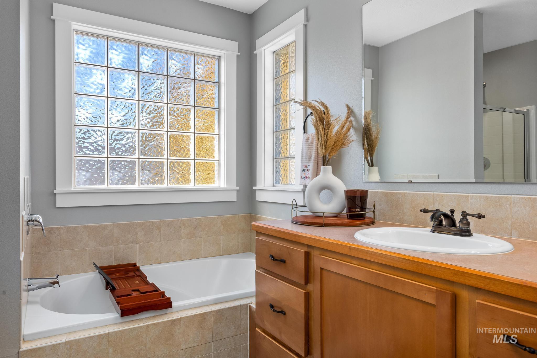 11040 W Springgold Dr, Boise, Idaho 83709, 4 Bedrooms, 2.5 Bathrooms, Residential For Sale, Price $544,900, 98981319