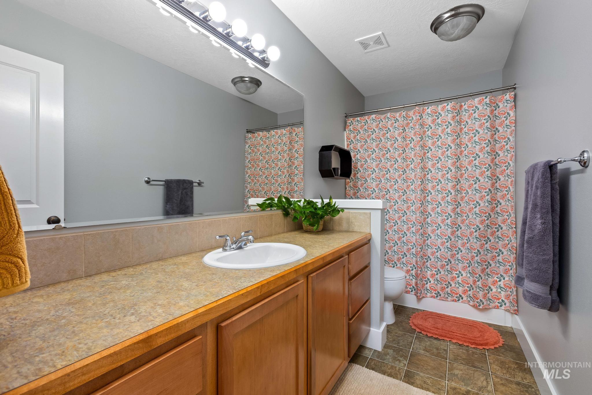 11040 W Springgold Dr, Boise, Idaho 83709, 4 Bedrooms, 2.5 Bathrooms, Residential For Sale, Price $544,900, 98981319