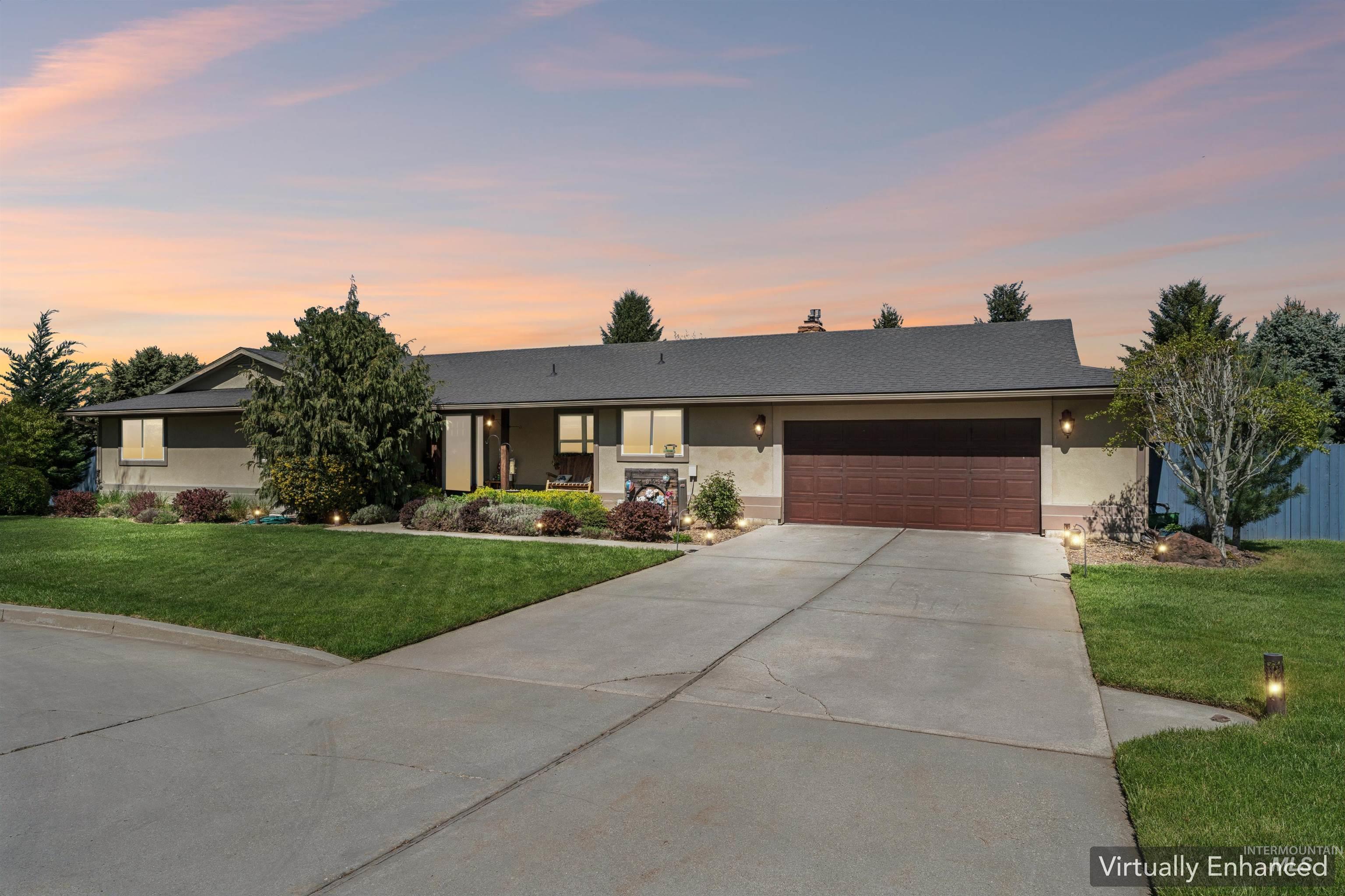 1050 W South Slope Rd., Emmett, Idaho 83617, 5 Bedrooms, 3 Bathrooms, Residential For Sale, Price $1,299,900, 98981320