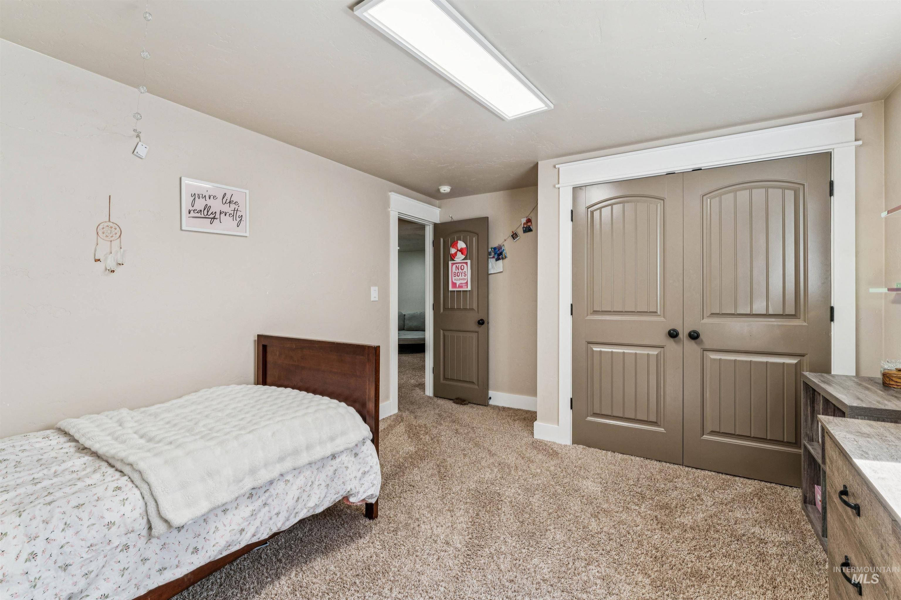 1050 W South Slope Rd., Emmett, Idaho 83617, 5 Bedrooms, 3 Bathrooms, Residential For Sale, Price $1,299,900, 98981320