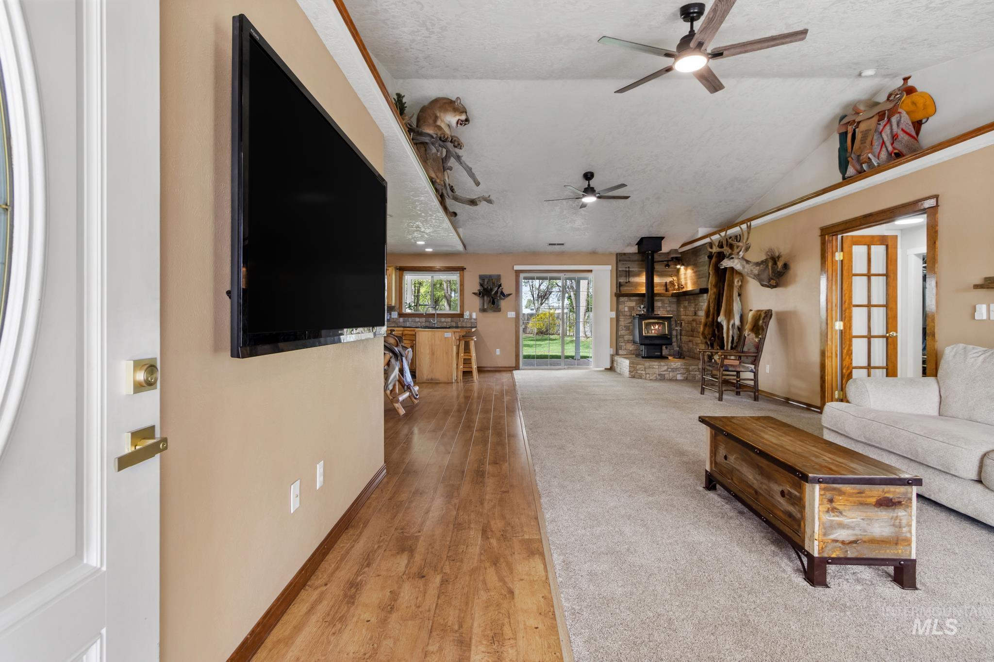 27 N Pit Lane, Nampa, Idaho 83687, 3 Bedrooms, 2 Bathrooms, Residential For Sale, Price $769,000, 98981321