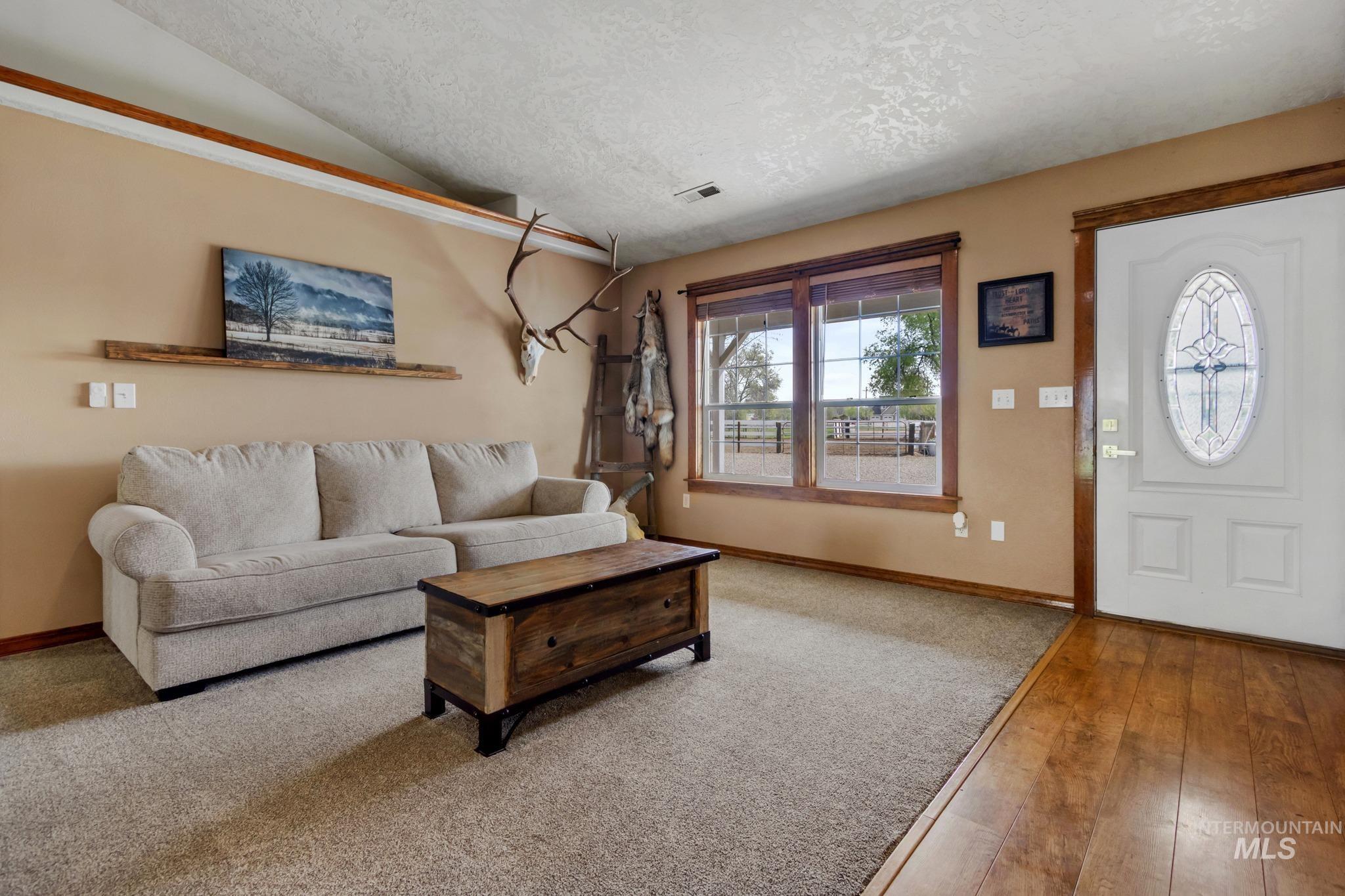 27 N Pit Lane, Nampa, Idaho 83687, 3 Bedrooms, 2 Bathrooms, Residential For Sale, Price $769,000, 98981321