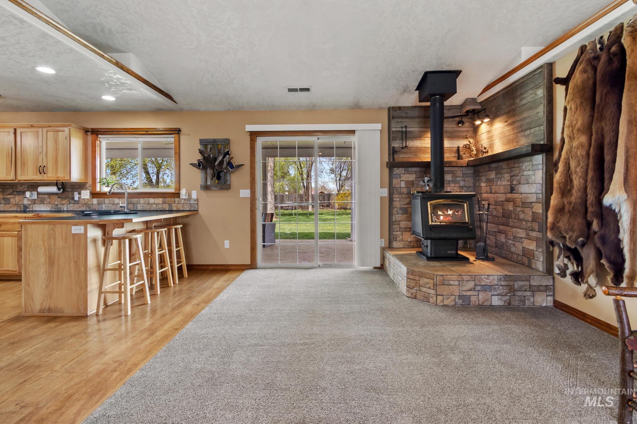 27 N Pit Lane, Nampa, Idaho 83687, 3 Bedrooms, 2 Bathrooms, Residential For Sale, Price $769,000, 98981321