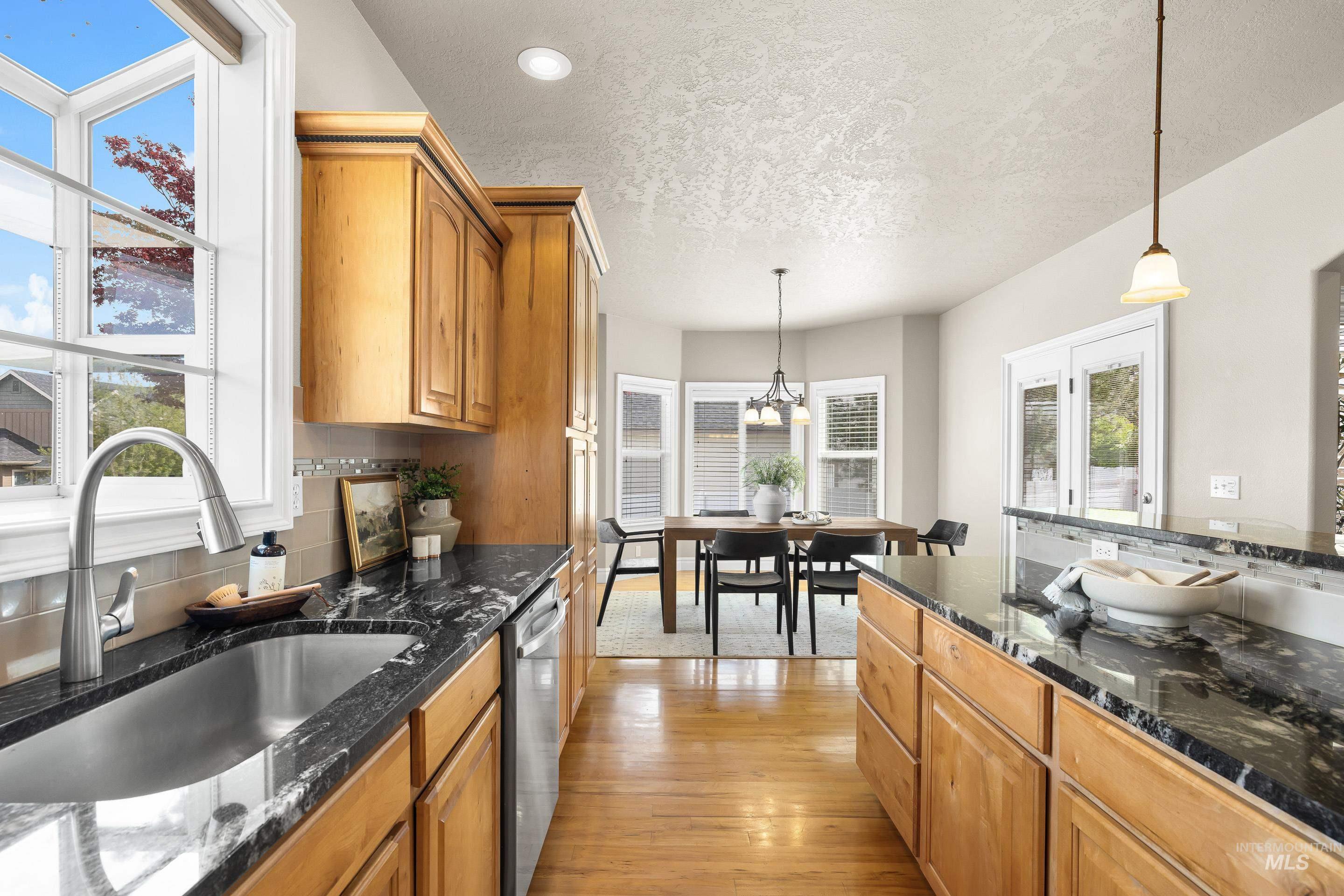 4270 S Varian Ave, Boise, Idaho 83709-5896, 4 Bedrooms, 3.5 Bathrooms, Residential For Sale, Price $698,000, 98981322