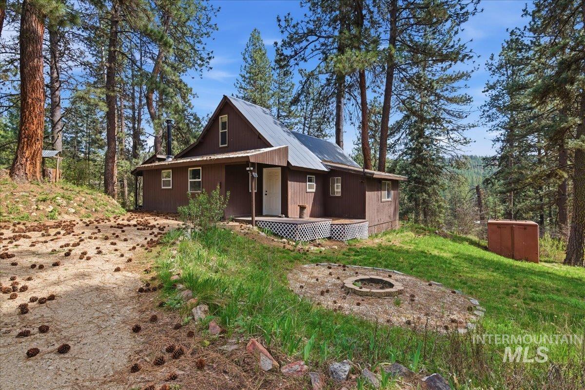 6 Rattlesnake Rd, Boise, Idaho 83716-3102, 2 Bedrooms, 1 Bathroom, Residential For Sale, Price $330,000, 98981325