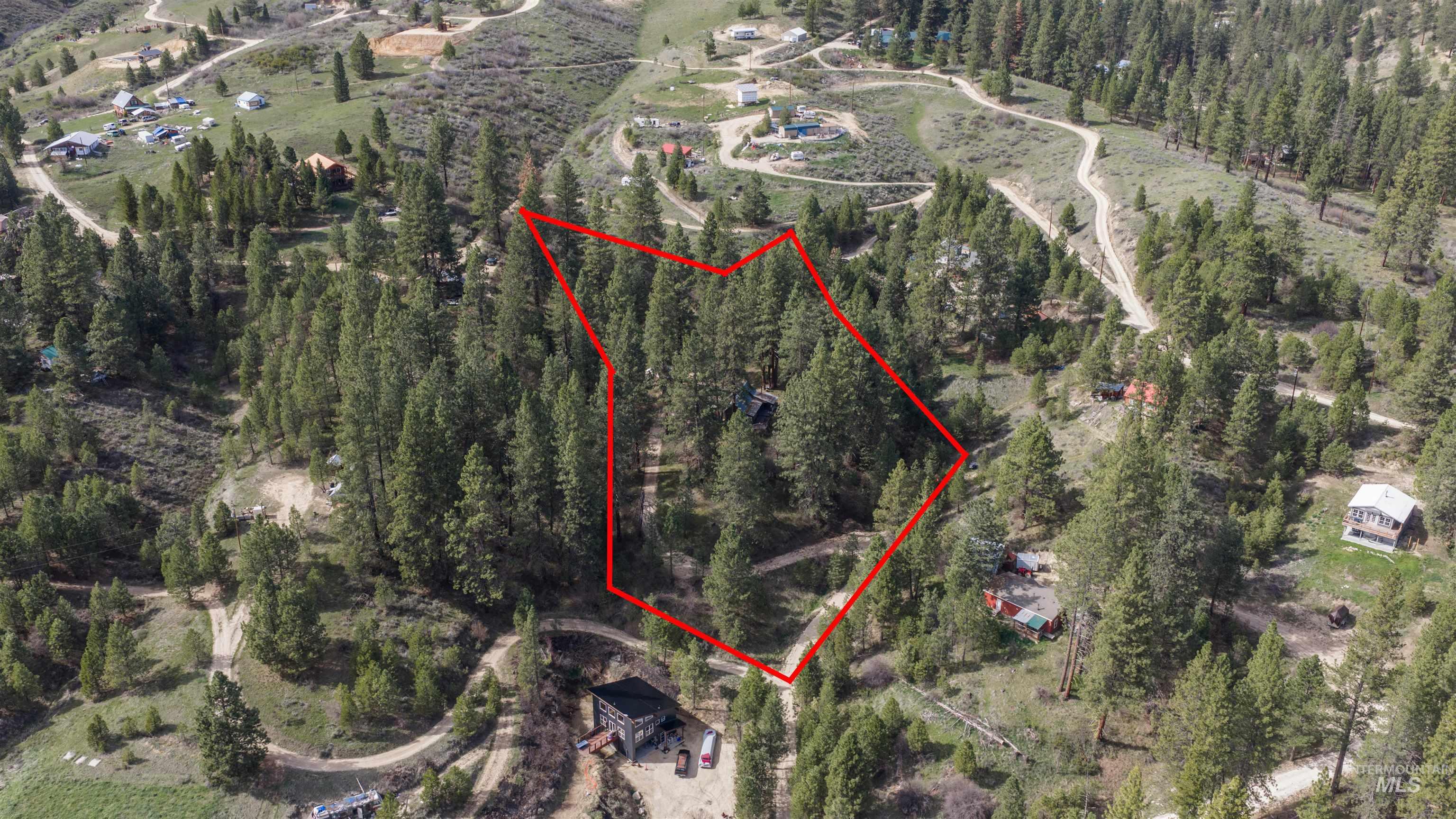 6 Rattlesnake Rd, Boise, Idaho 83716-3102, 2 Bedrooms, 1 Bathroom, Residential For Sale, Price $330,000,MLS 98981325