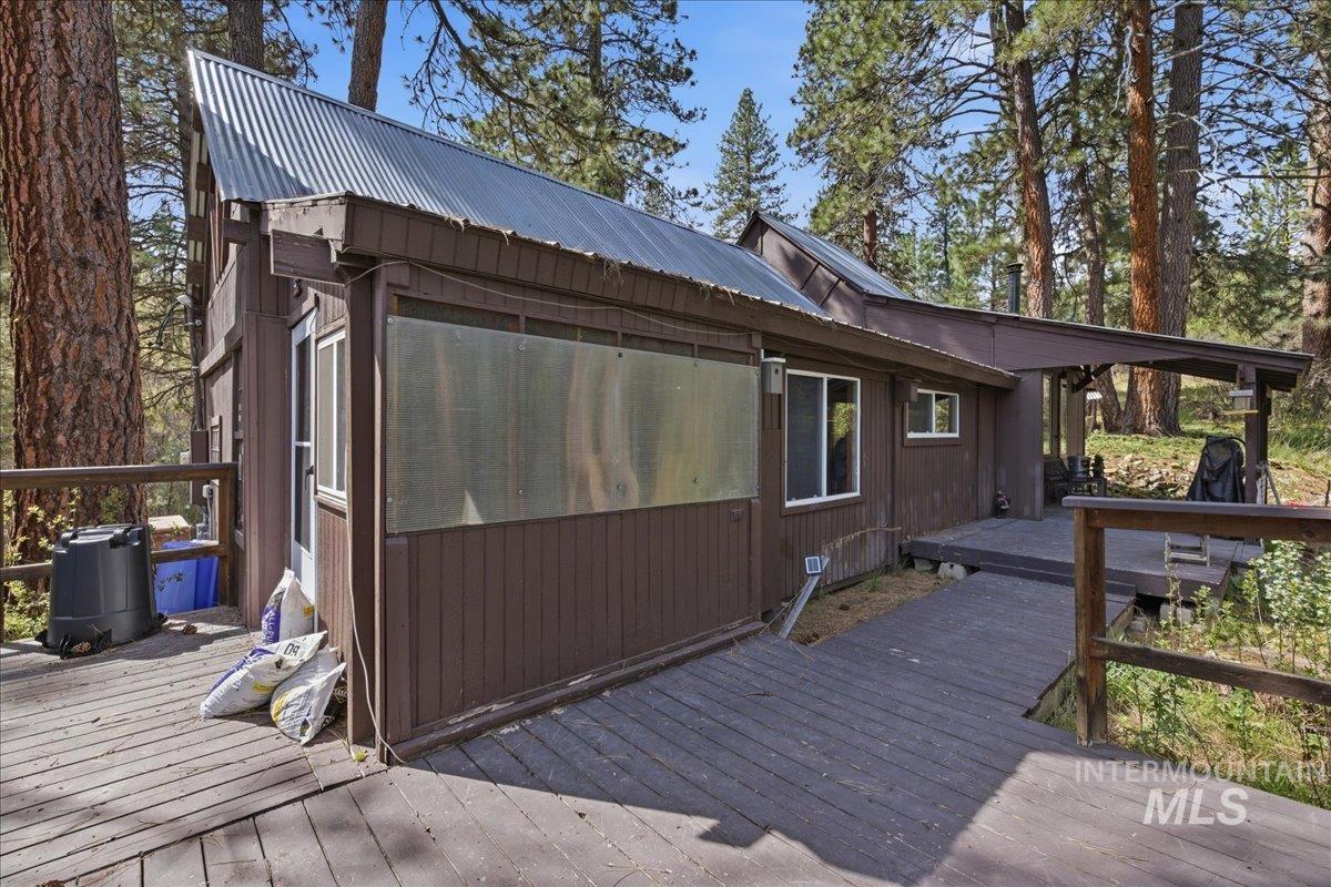 6 Rattlesnake Rd, Boise, Idaho 83716-3102, 2 Bedrooms, 1 Bathroom, Residential For Sale, Price $330,000, 98981325