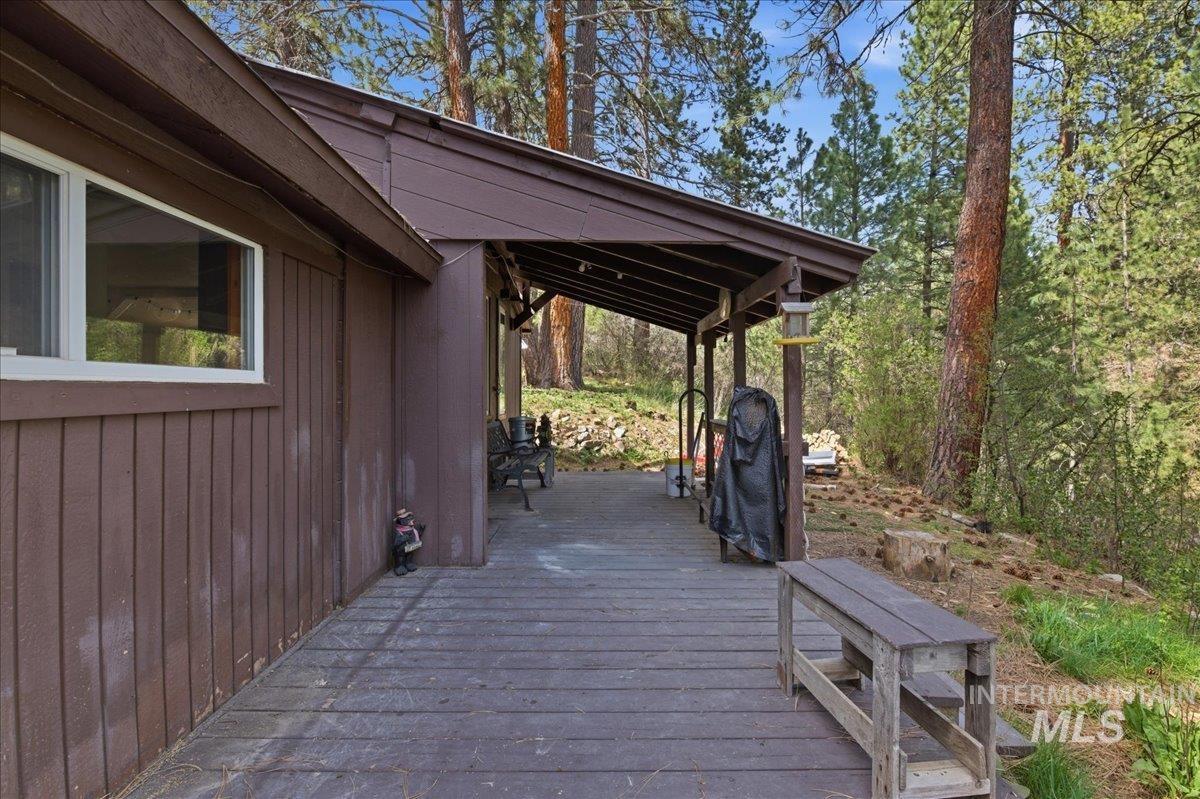 6 Rattlesnake Rd, Boise, Idaho 83716-3102, 2 Bedrooms, 1 Bathroom, Residential For Sale, Price $330,000, 98981325