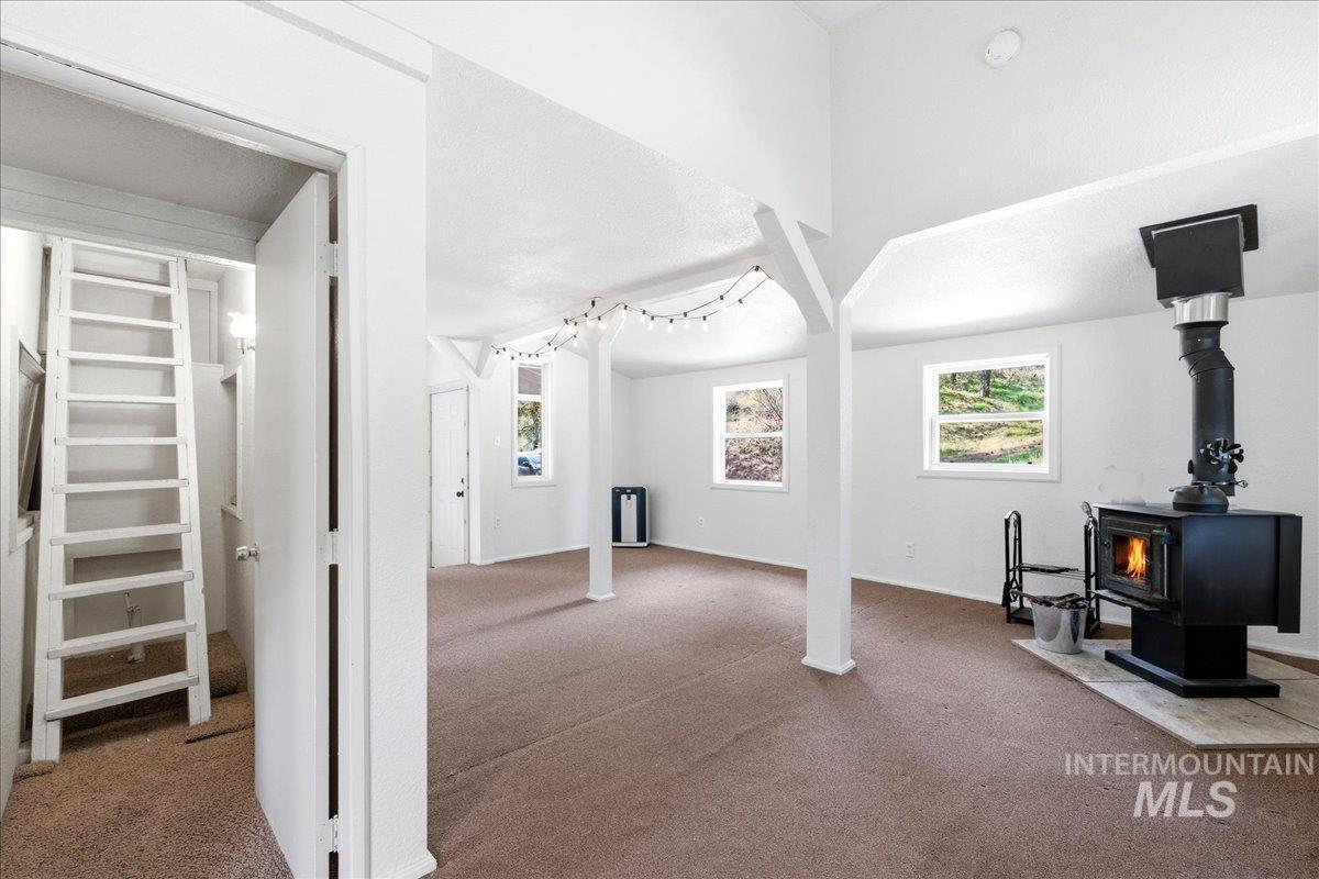 6 Rattlesnake Rd, Boise, Idaho 83716-3102, 2 Bedrooms, 1 Bathroom, Residential For Sale, Price $330,000, 98981325