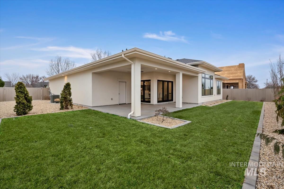 141 NE 8th St, Fruitland, Idaho 83619, 3 Bedrooms, 2 Bathrooms, Residential For Sale, Price $599,000, 98981326