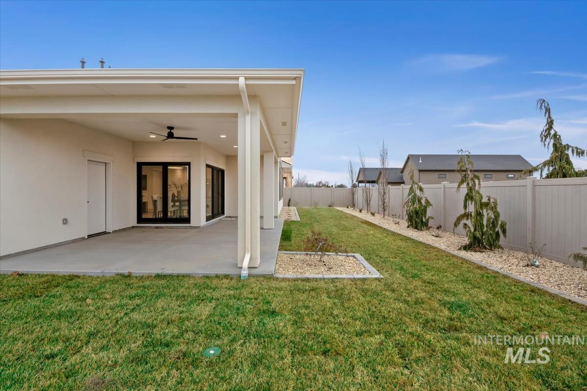 141 NE 8th St, Fruitland, Idaho 83619, 3 Bedrooms, 2 Bathrooms, Residential For Sale, Price $599,000, 98981326